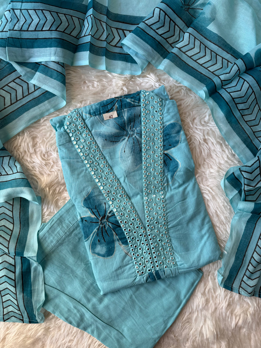 Breathable Cotton Kurti Pant Cotton Dupatta Set