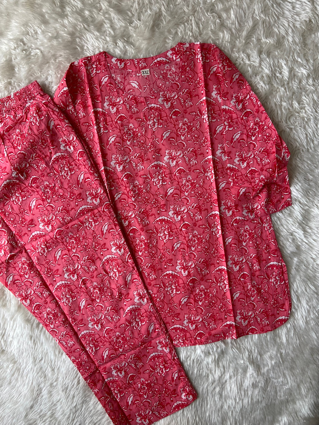 “Plus Size” Lounge Wear
