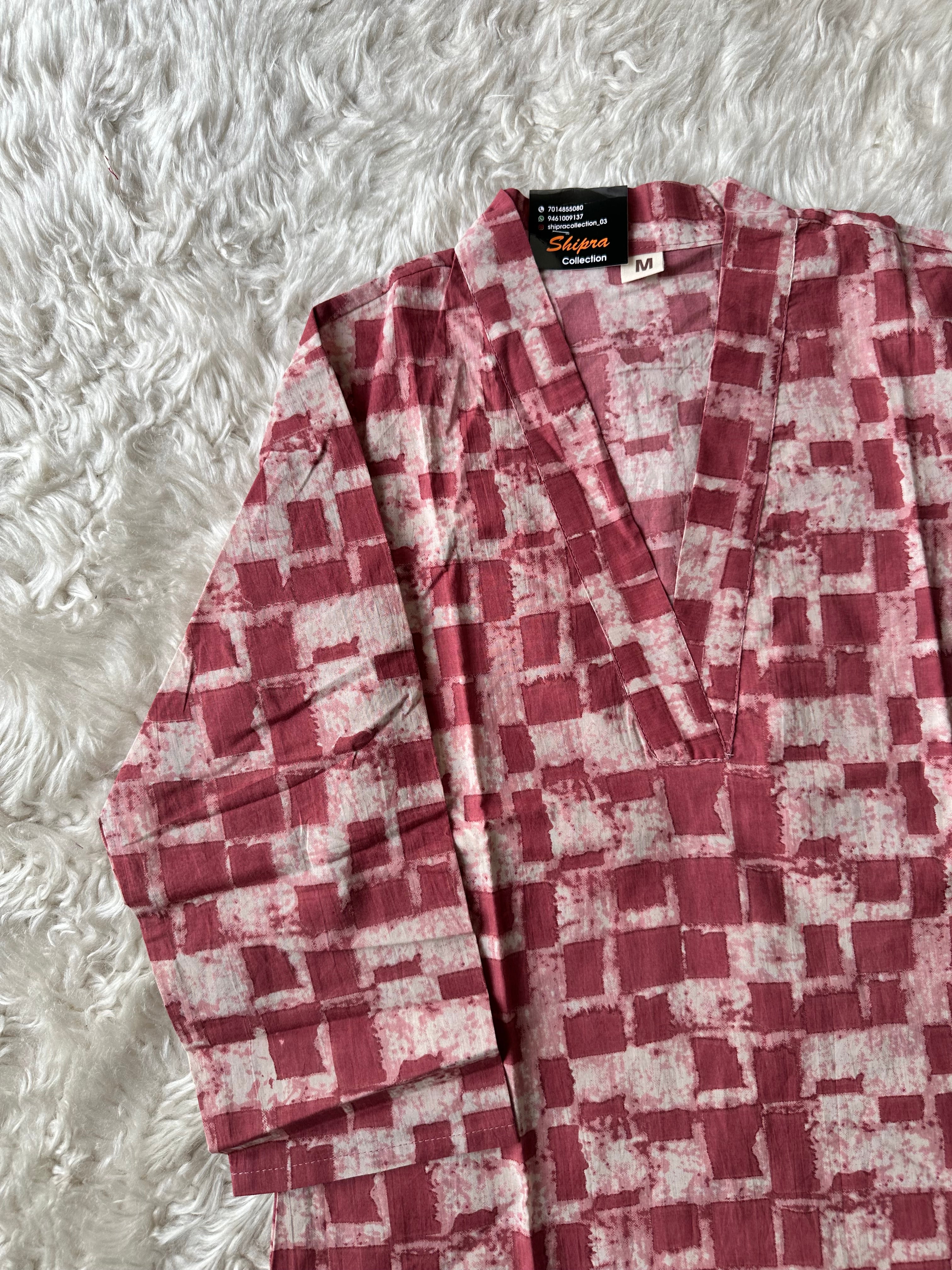 Shipra’s Fav ❣️ V- Neck Short Kurti