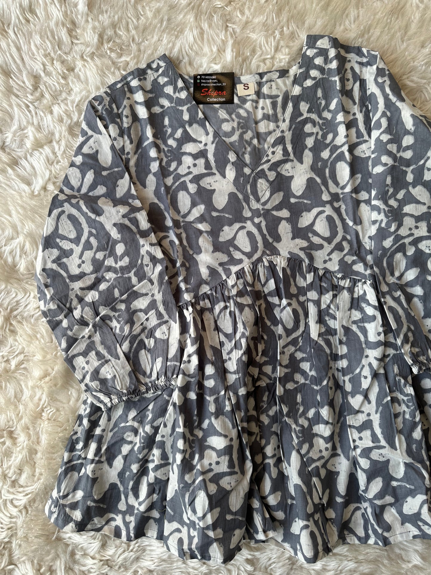 Premium Cotton v-Neck Short Kurti