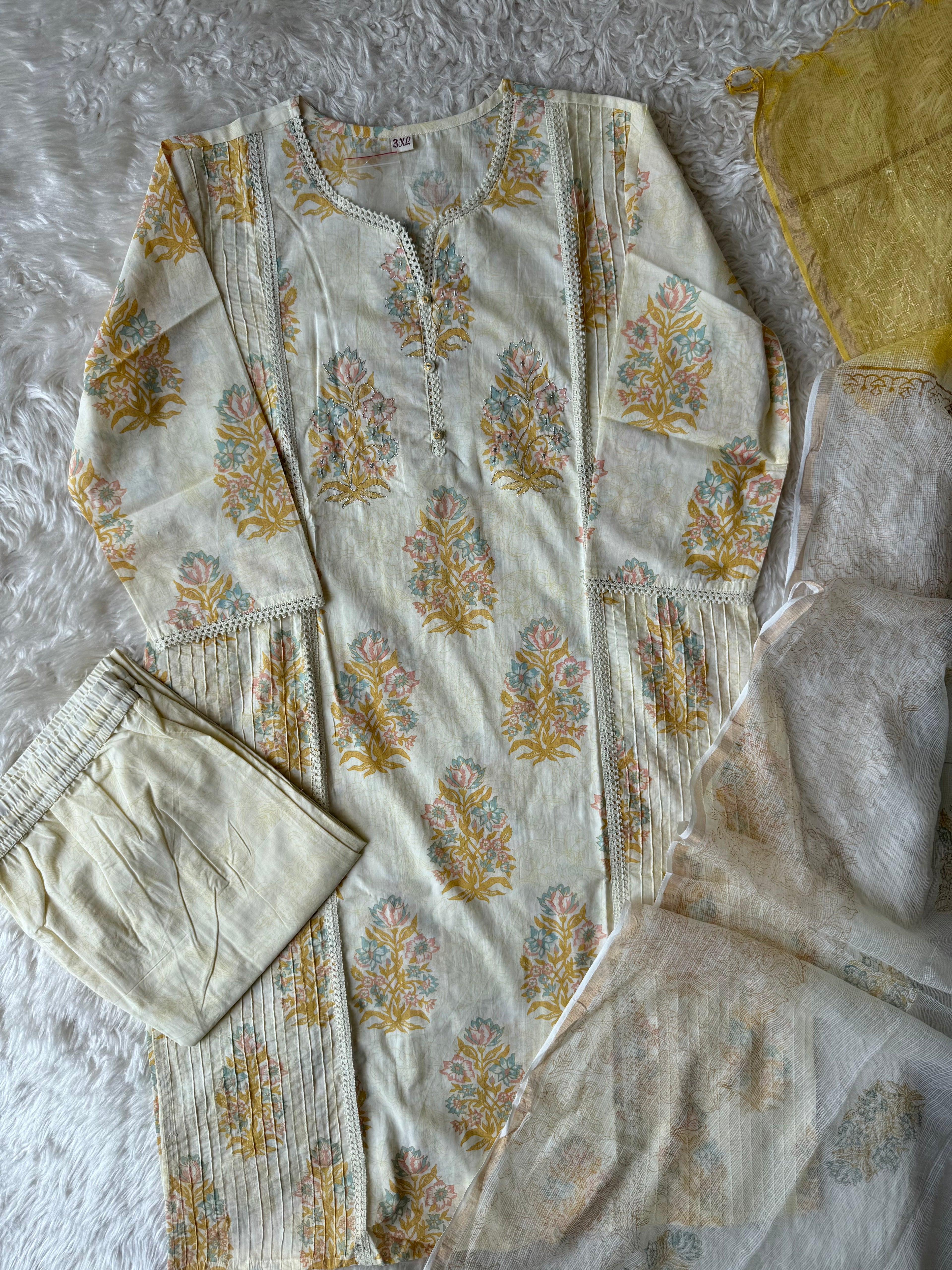 Doriya Love 💛 Set