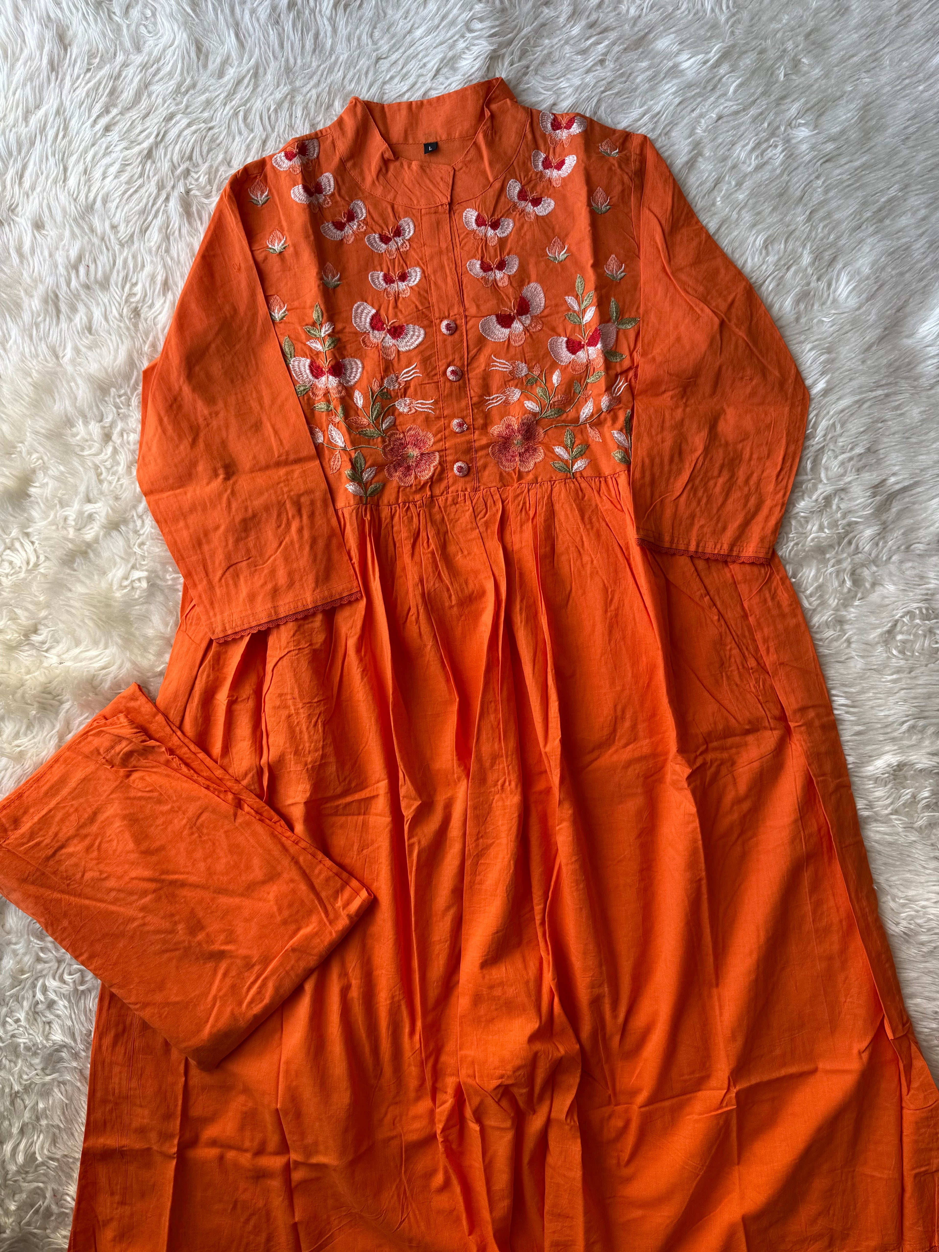 Cotton Thread Work Kurti Pant Set