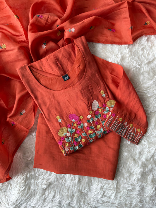 Mul Chanderi Kurti Pant Dupatta Set
