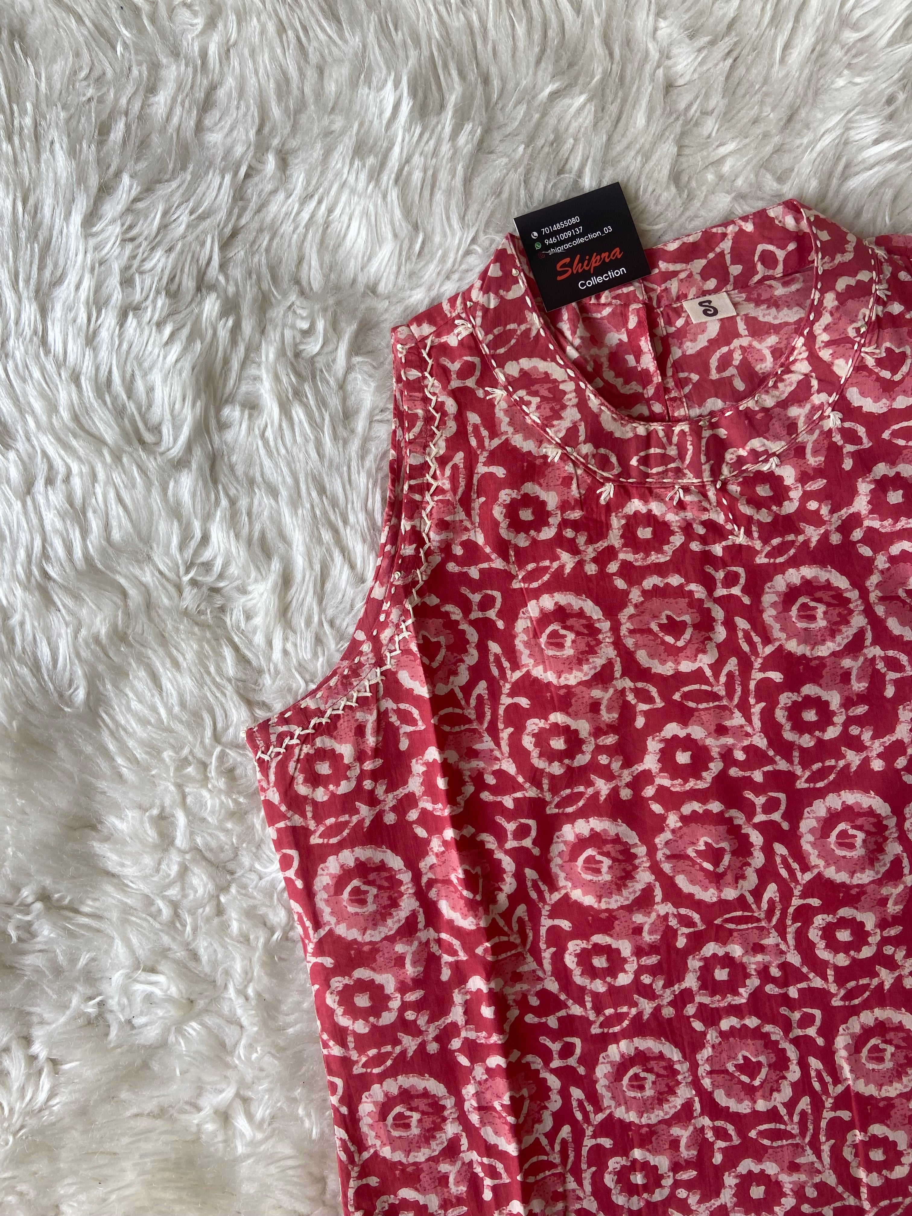 Pure Cotton Sleeveless Kurti Pant Set