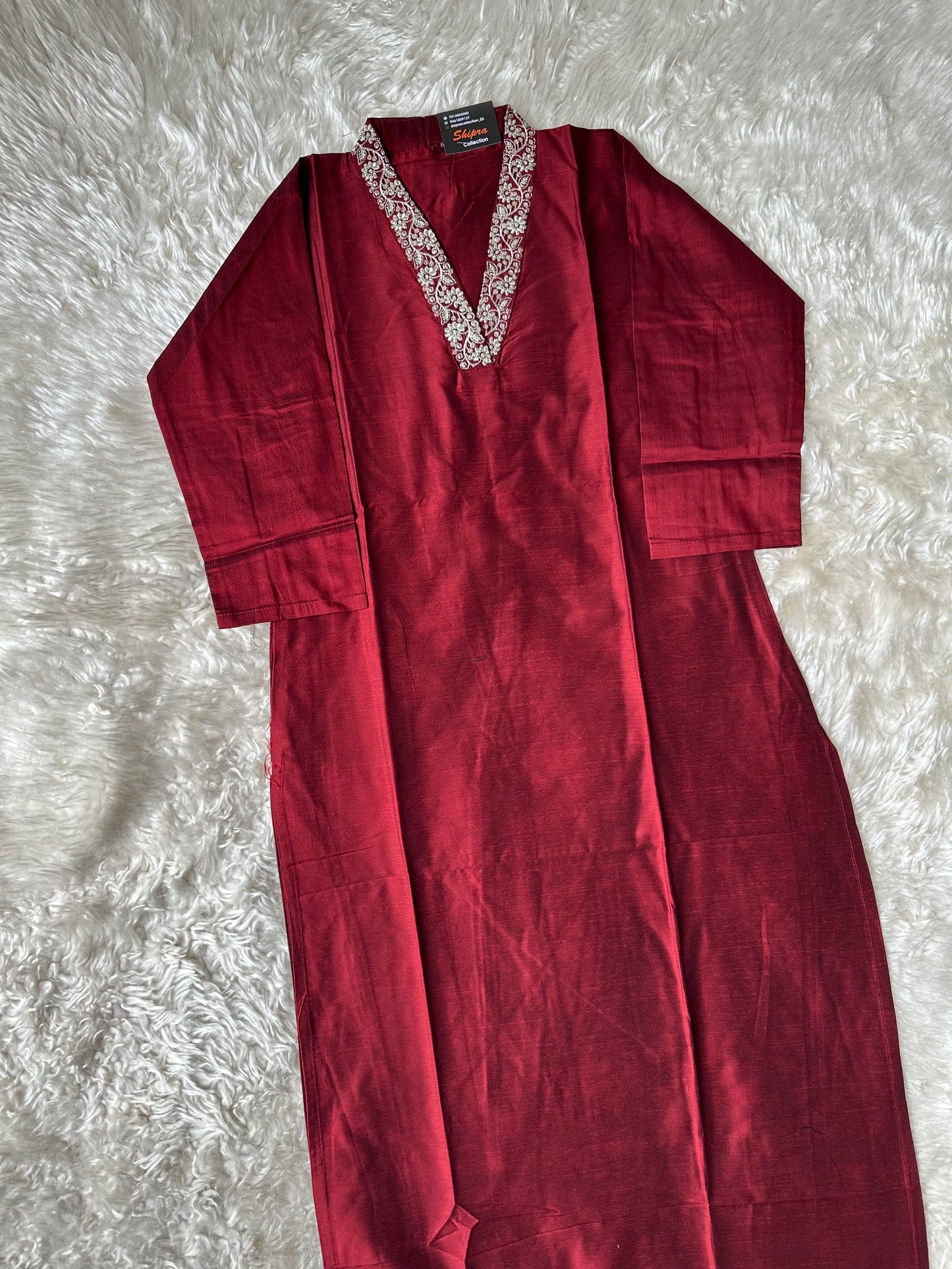 V-NECK Banglore Silk Kurti