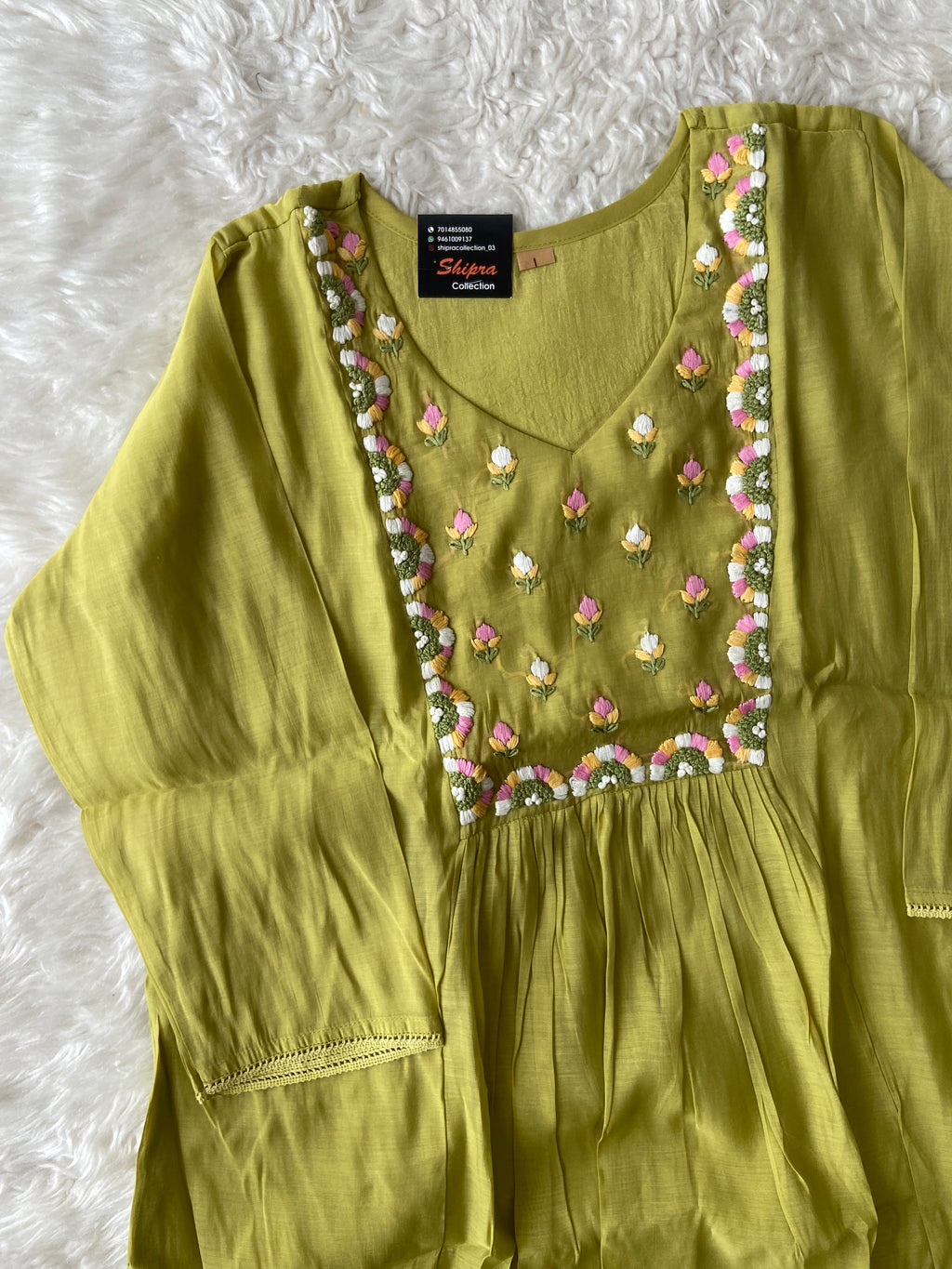 Mul Chanderi Kurti Pant Dupatta Set