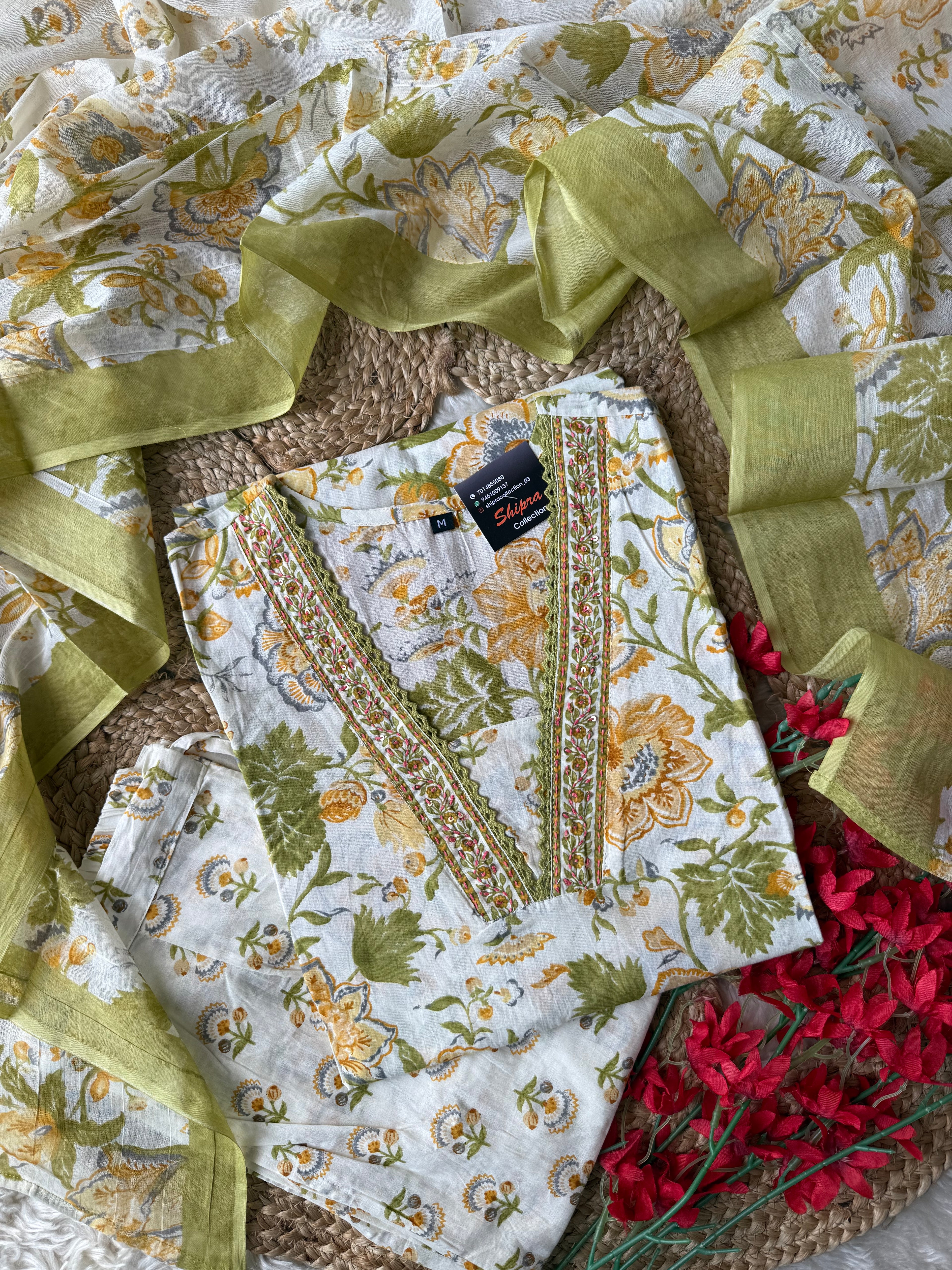 Soothing Print Kurti Pant Dupatta Set
