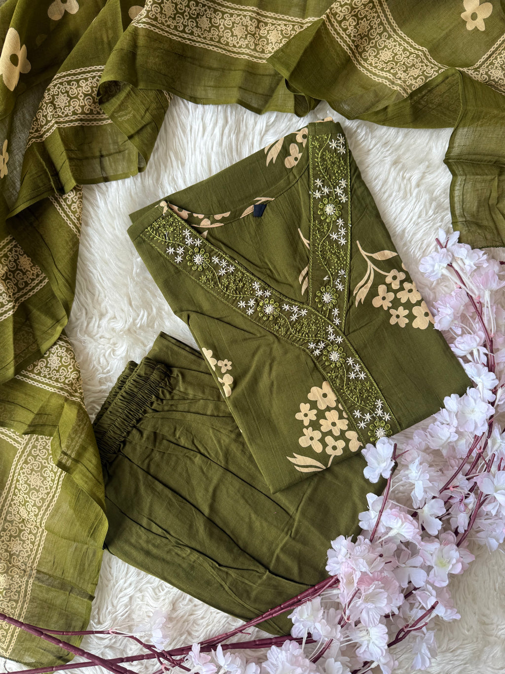 Budget Friendly Kurti Pant Dupatta Set
