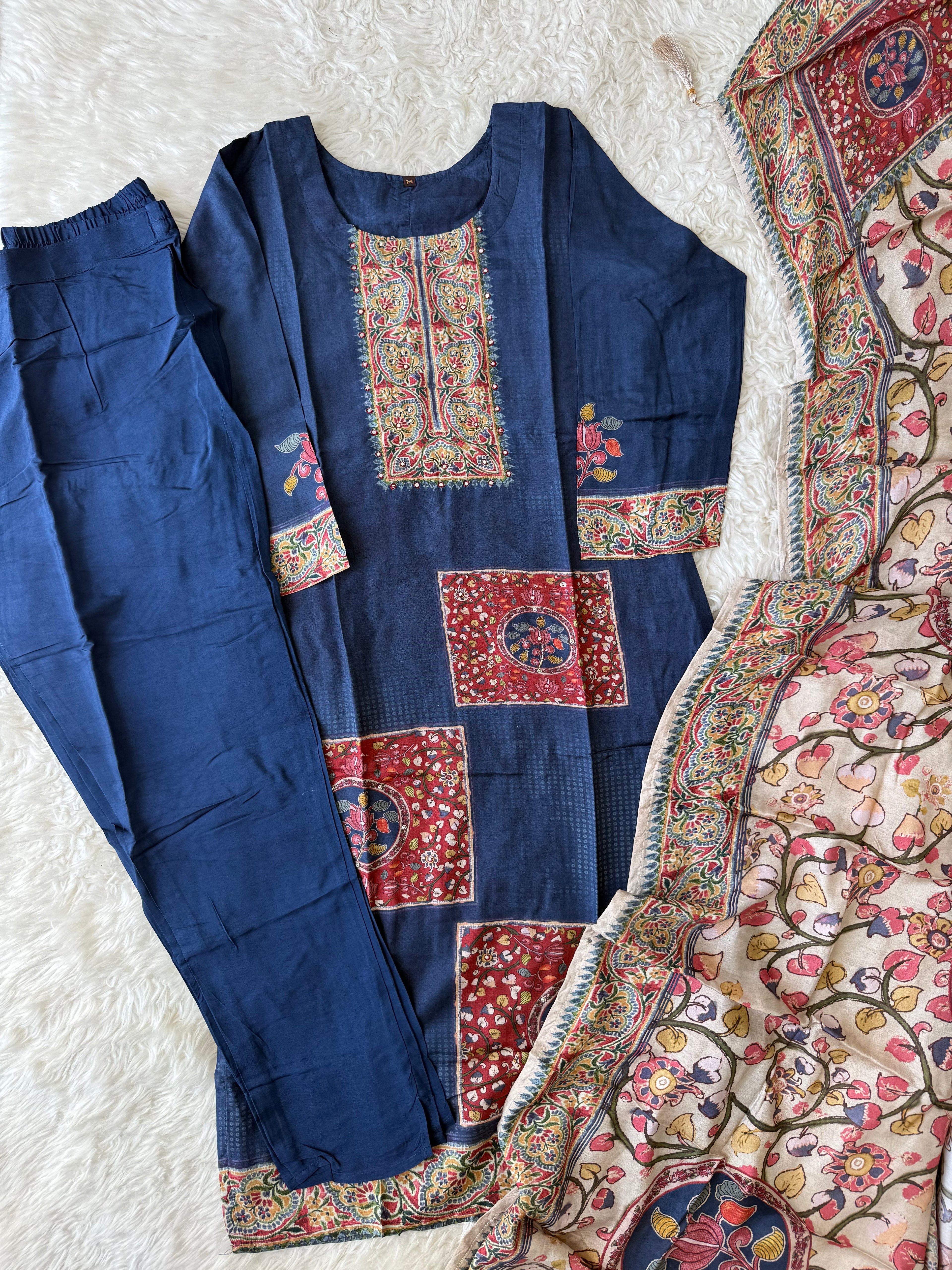 Premium Muslin Silk Kurti Pant Dupatta Set