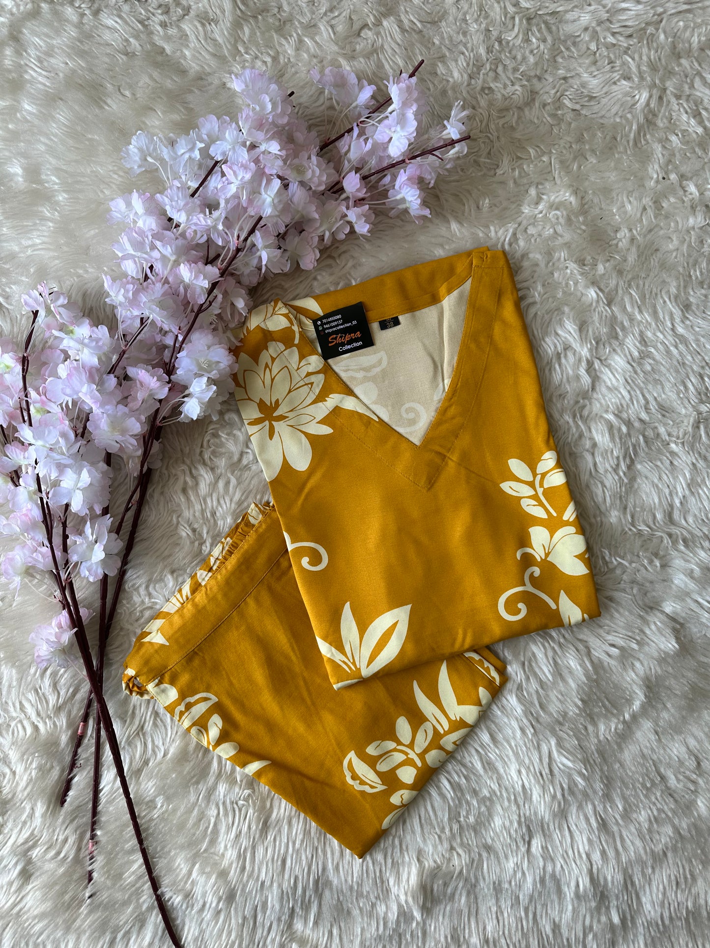 Makhan Fabric feel💕 Kurti Plazo Set