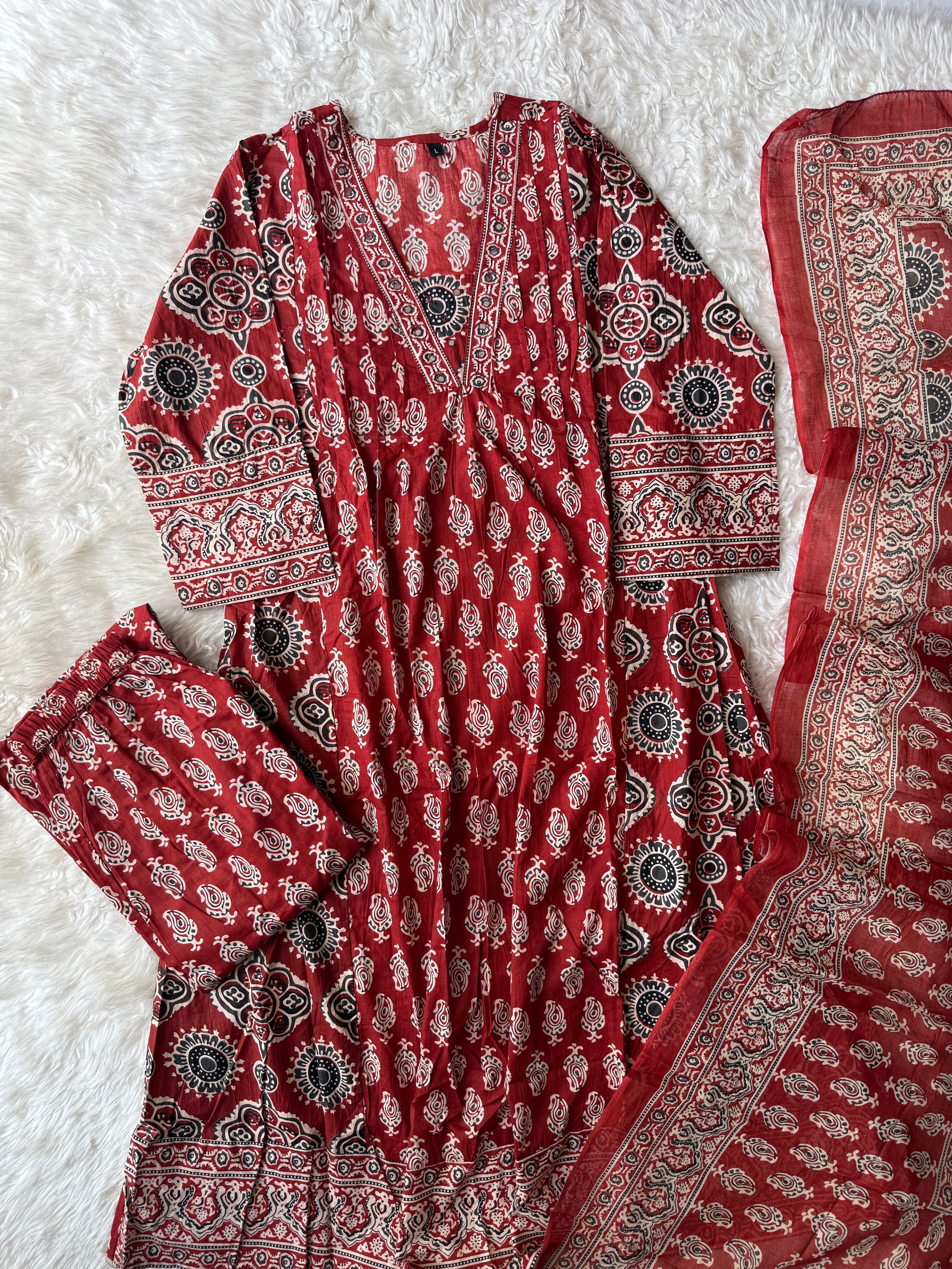 Budget Friendly Kurti Pant Dupatta Set
