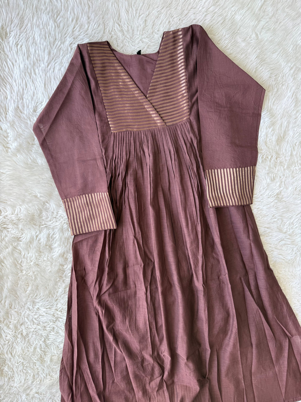 Mul Chanderi Kurti Pant Dupatta Set