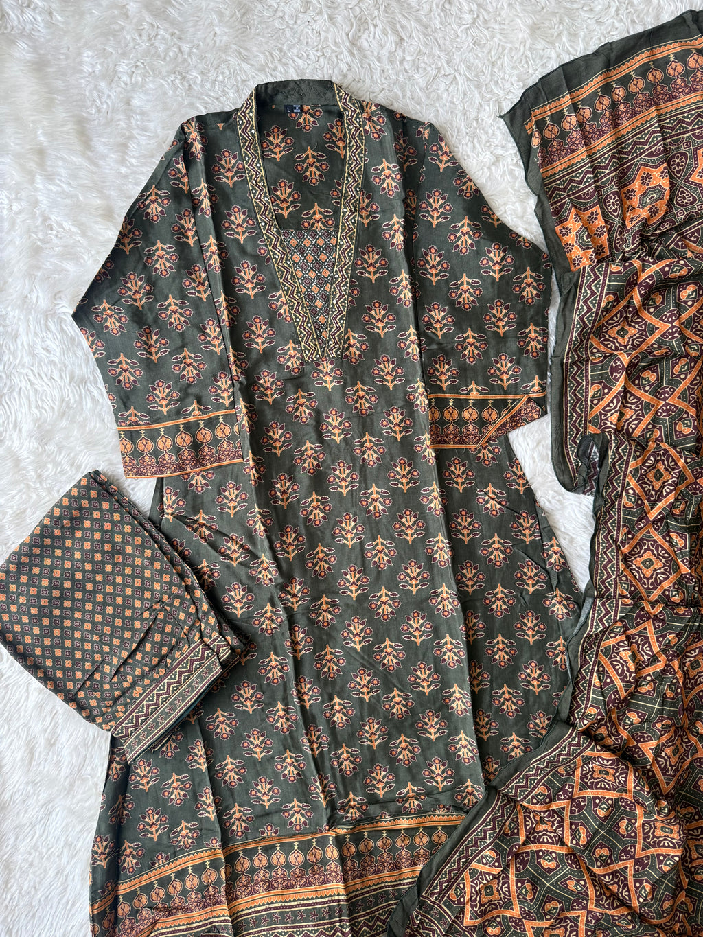 Crepe Silk Kurti Afghani Pant Dupatta Set
