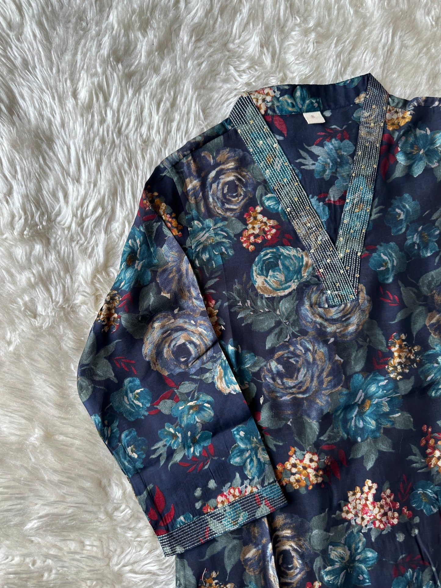 Pure Muslin Silk V-Neck kurti
