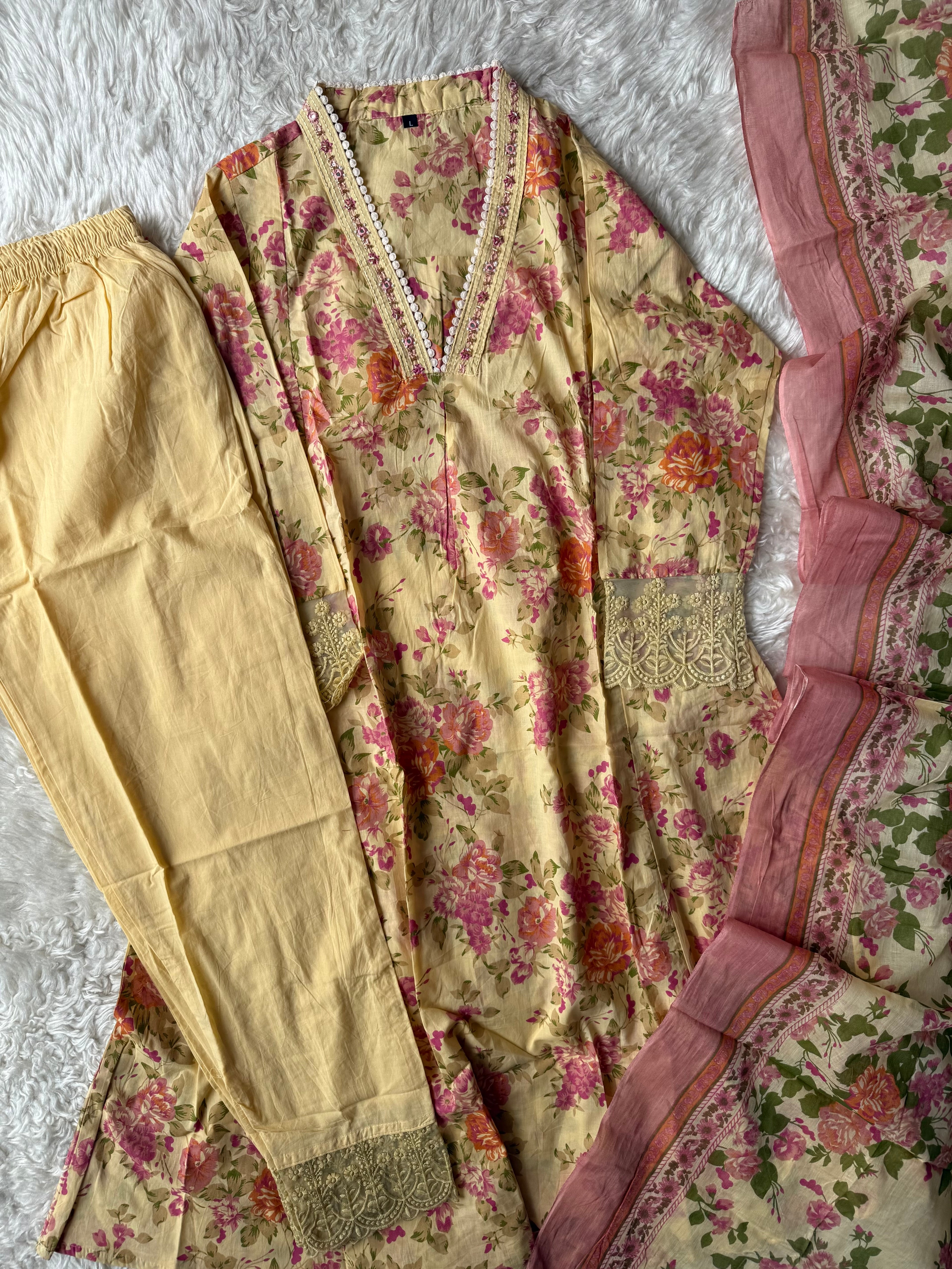 Budget Friendly Kurti Pant Dupatta Set