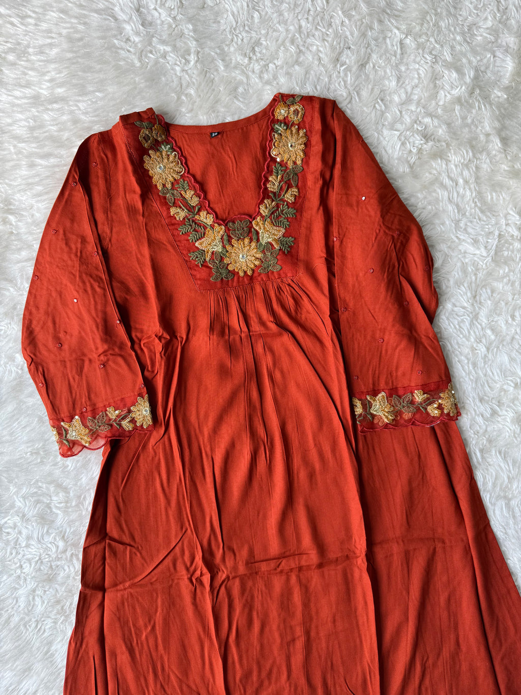 Rayon Kurti Pant Dupatta Set