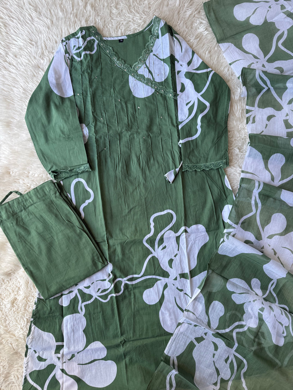 “Best Seller” Budget Friendly Kurti Pant Dupatta Set