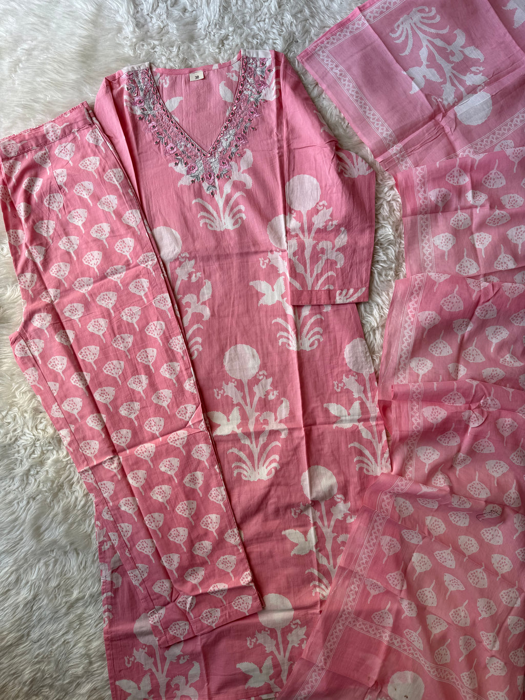 Breathable Cotton Kurti Pant Cotton Dupatta Set
