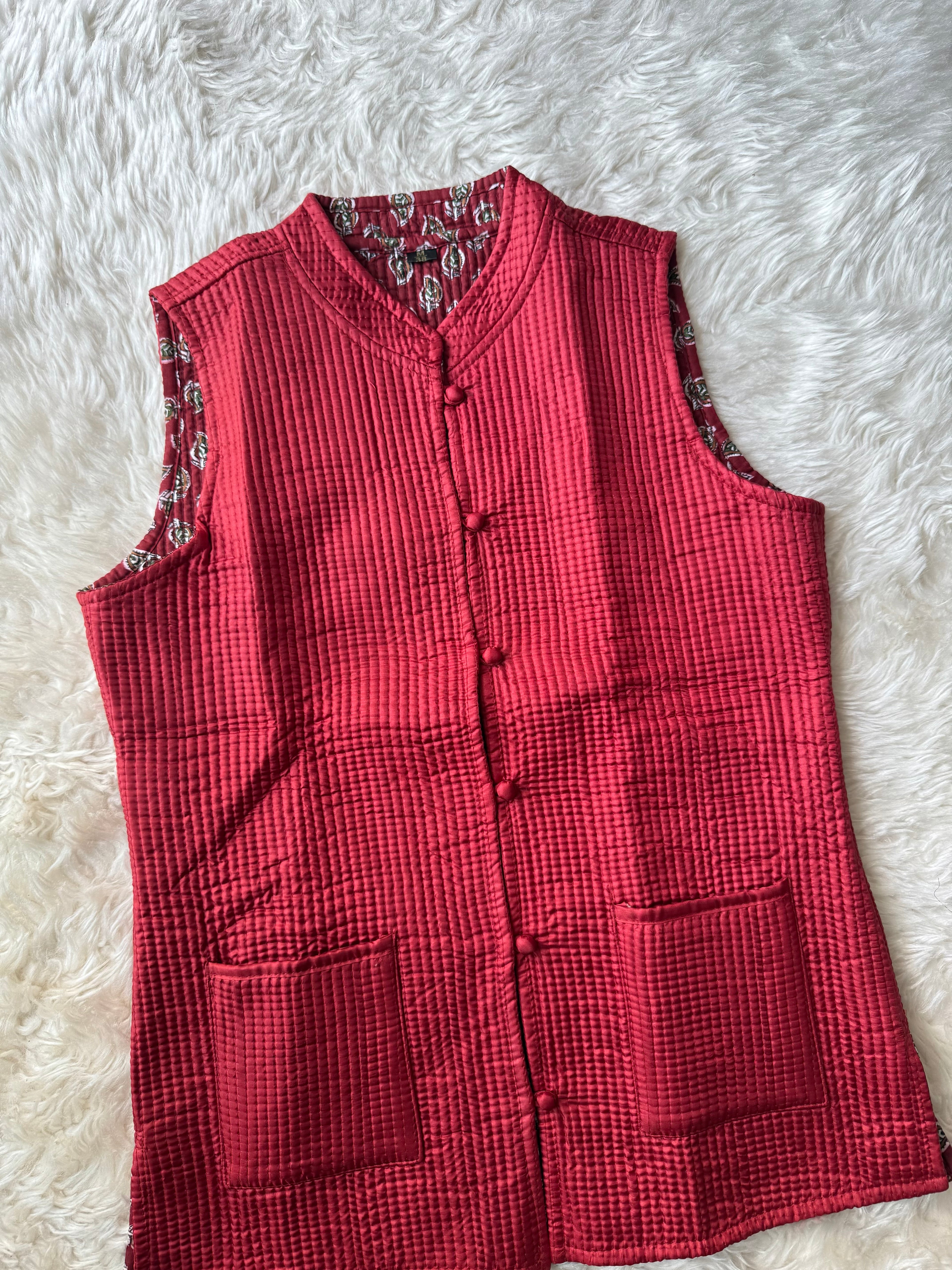 Reversible Quilted Sleevesless Jacket
