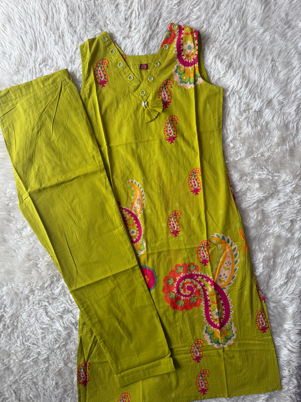 Cotton Sleeveless Kurti Pant Set