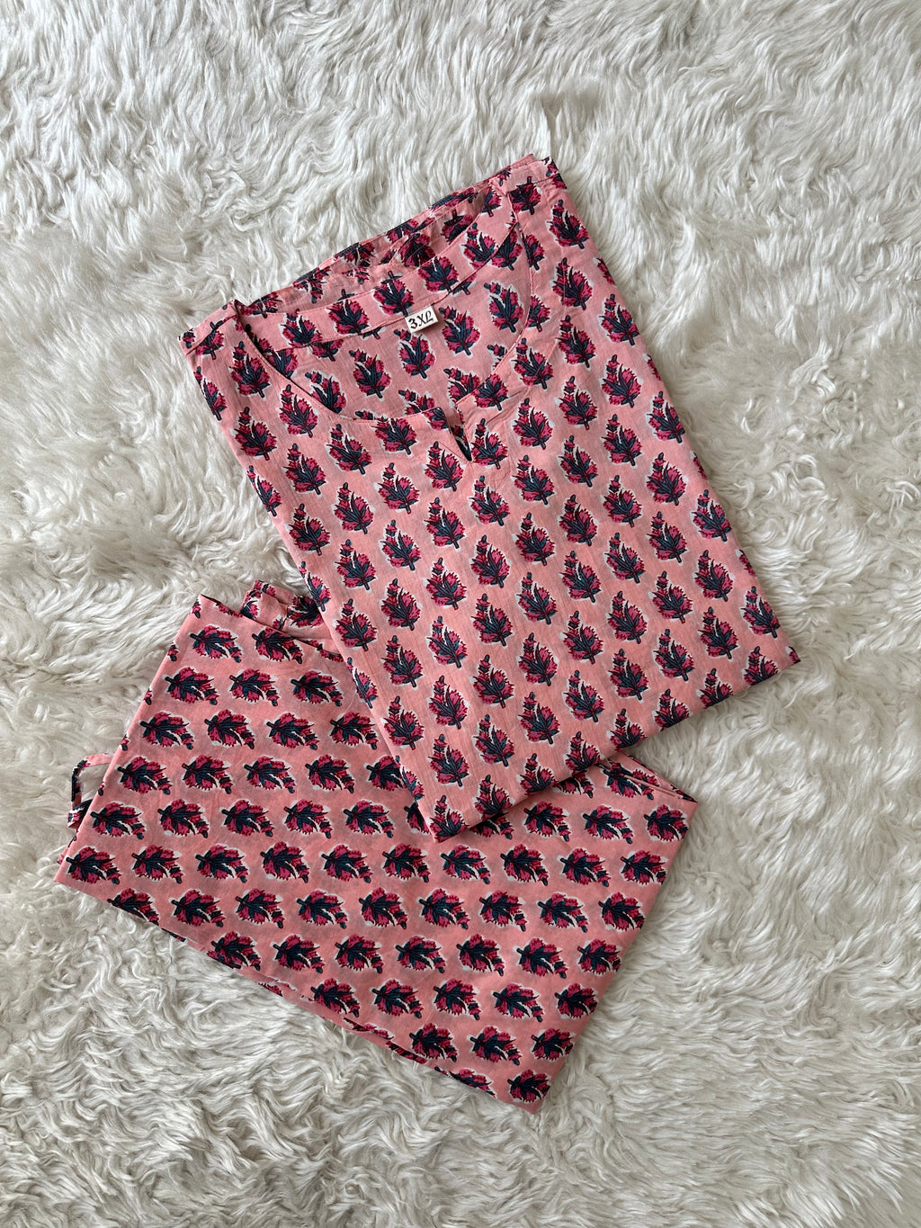 “Plus Size” Lounge Wear