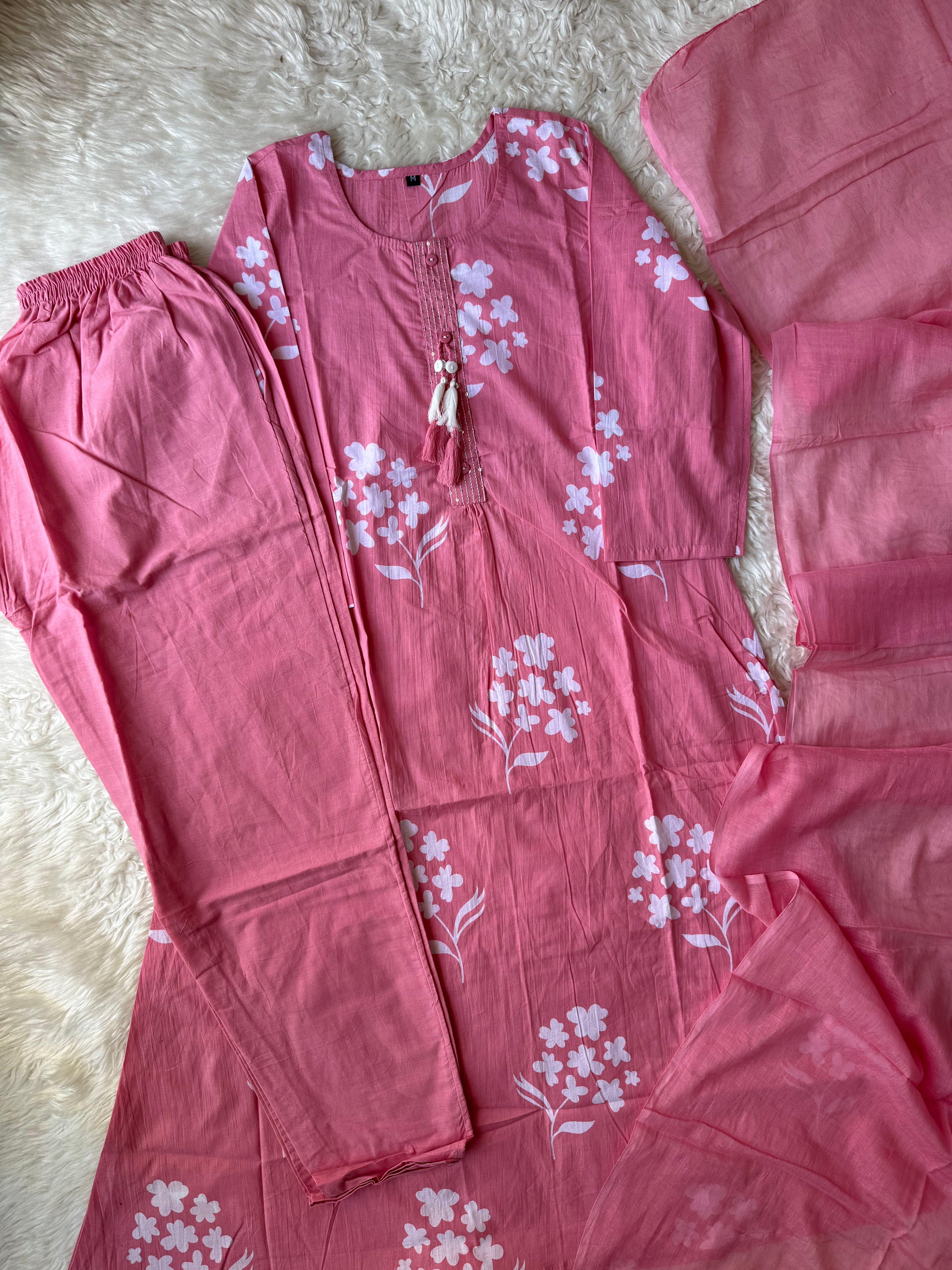 Budget Friendly Floral Set