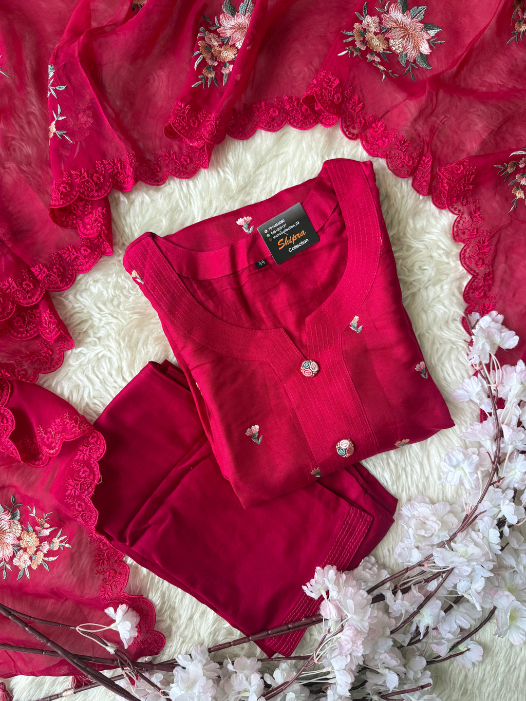Dola Silk Kurti Pant Dupatta Set