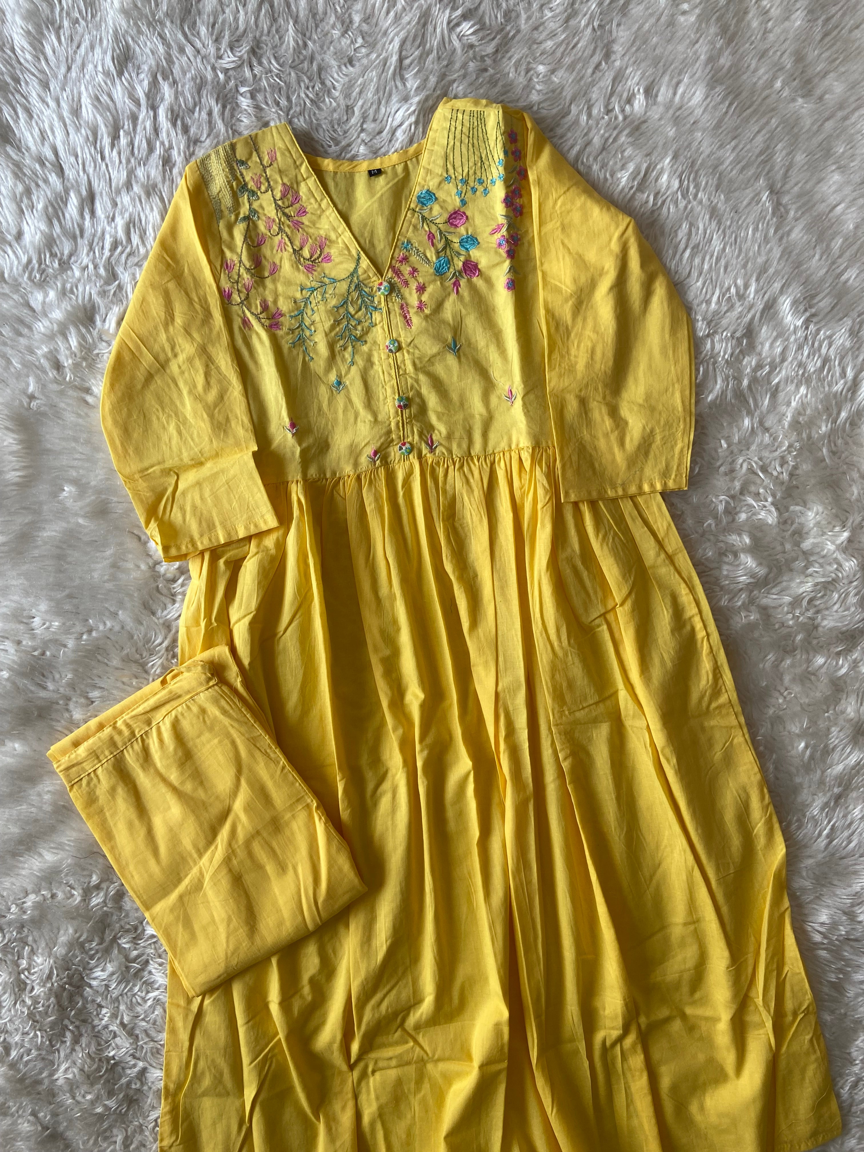 Cotton Thread Work Kurti Pant Set