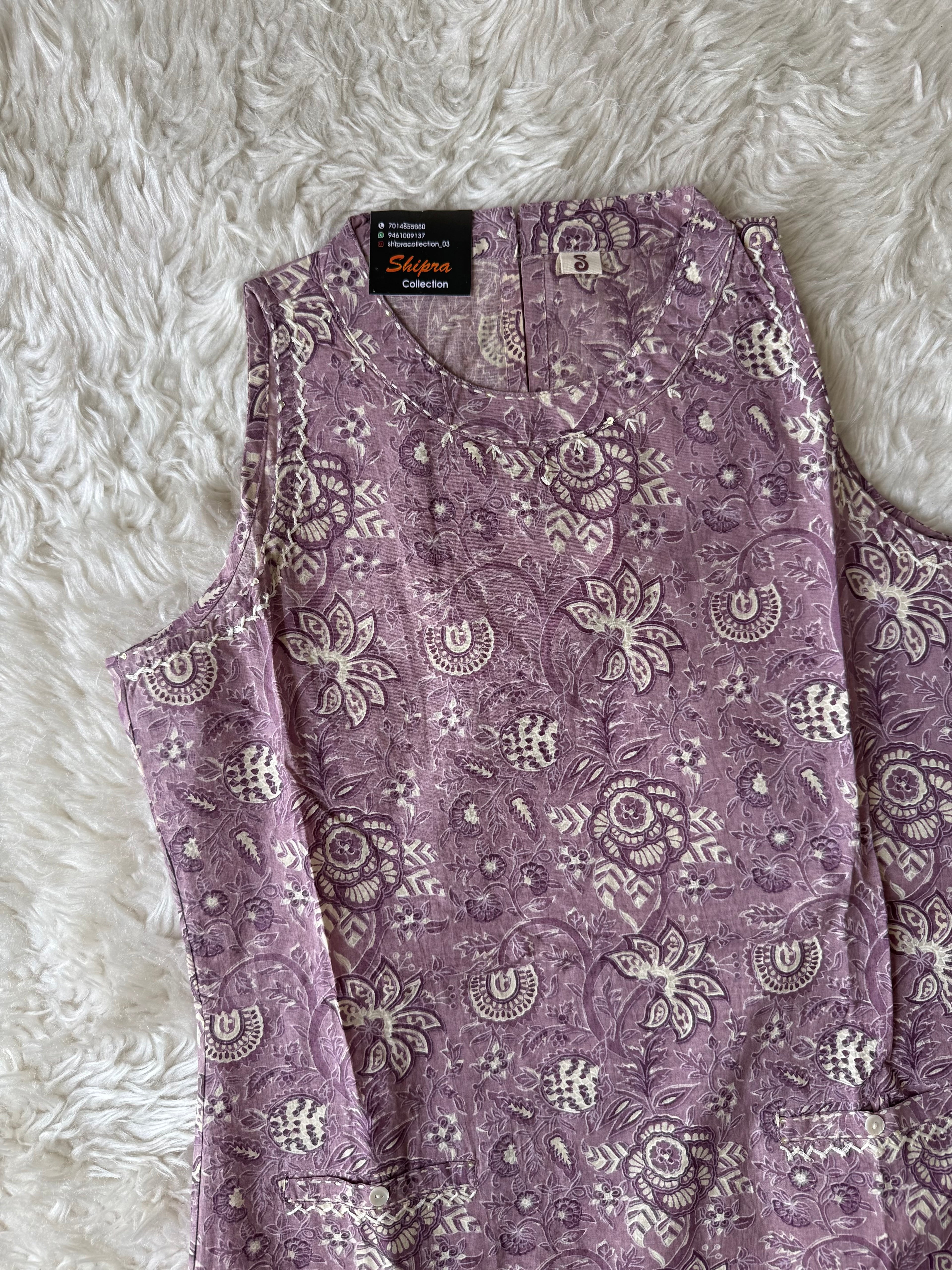 Pure Cotton Sleeveless Kurti Pant Set