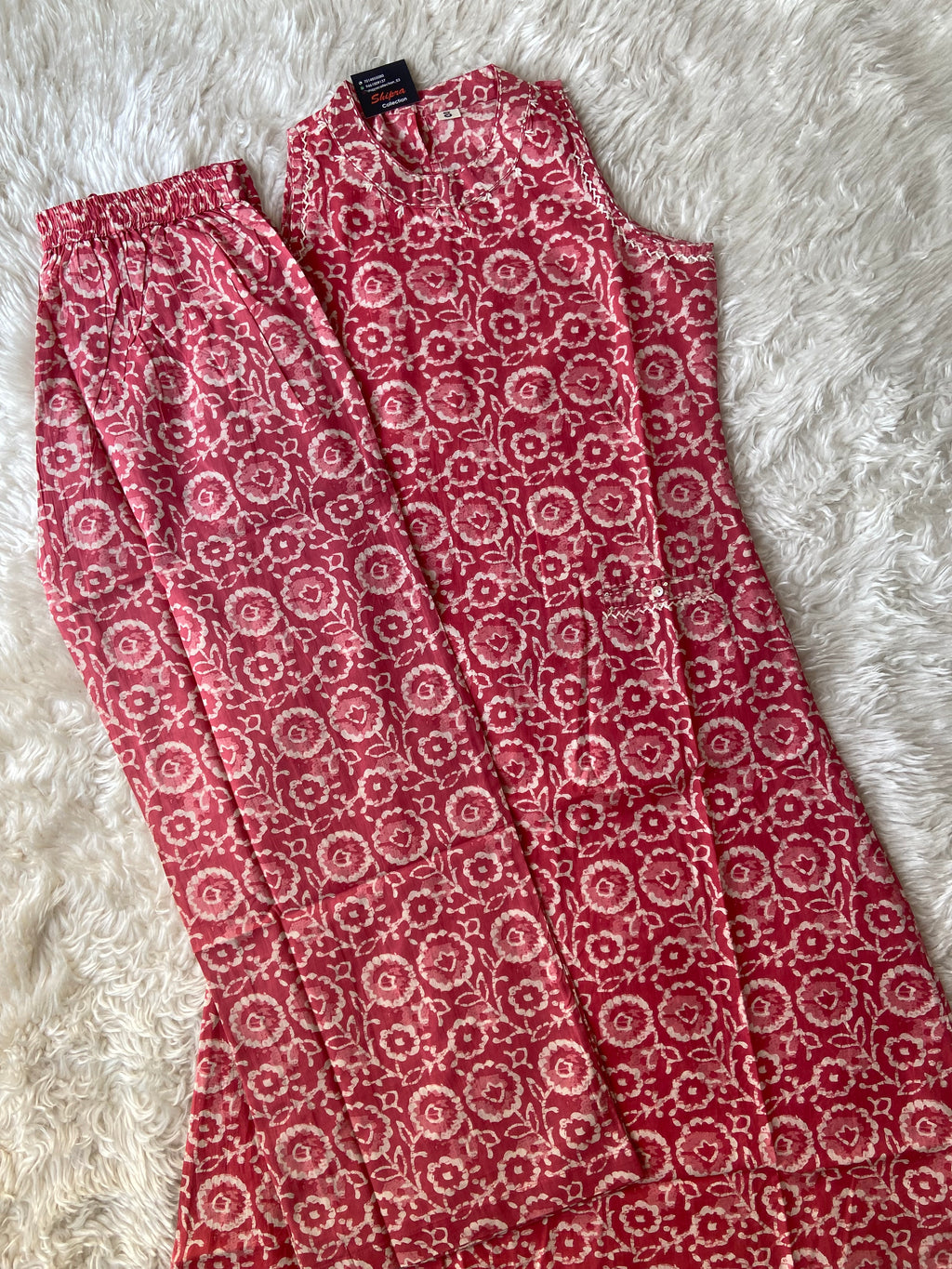 Pure Cotton Sleeveless Kurti Pant Set