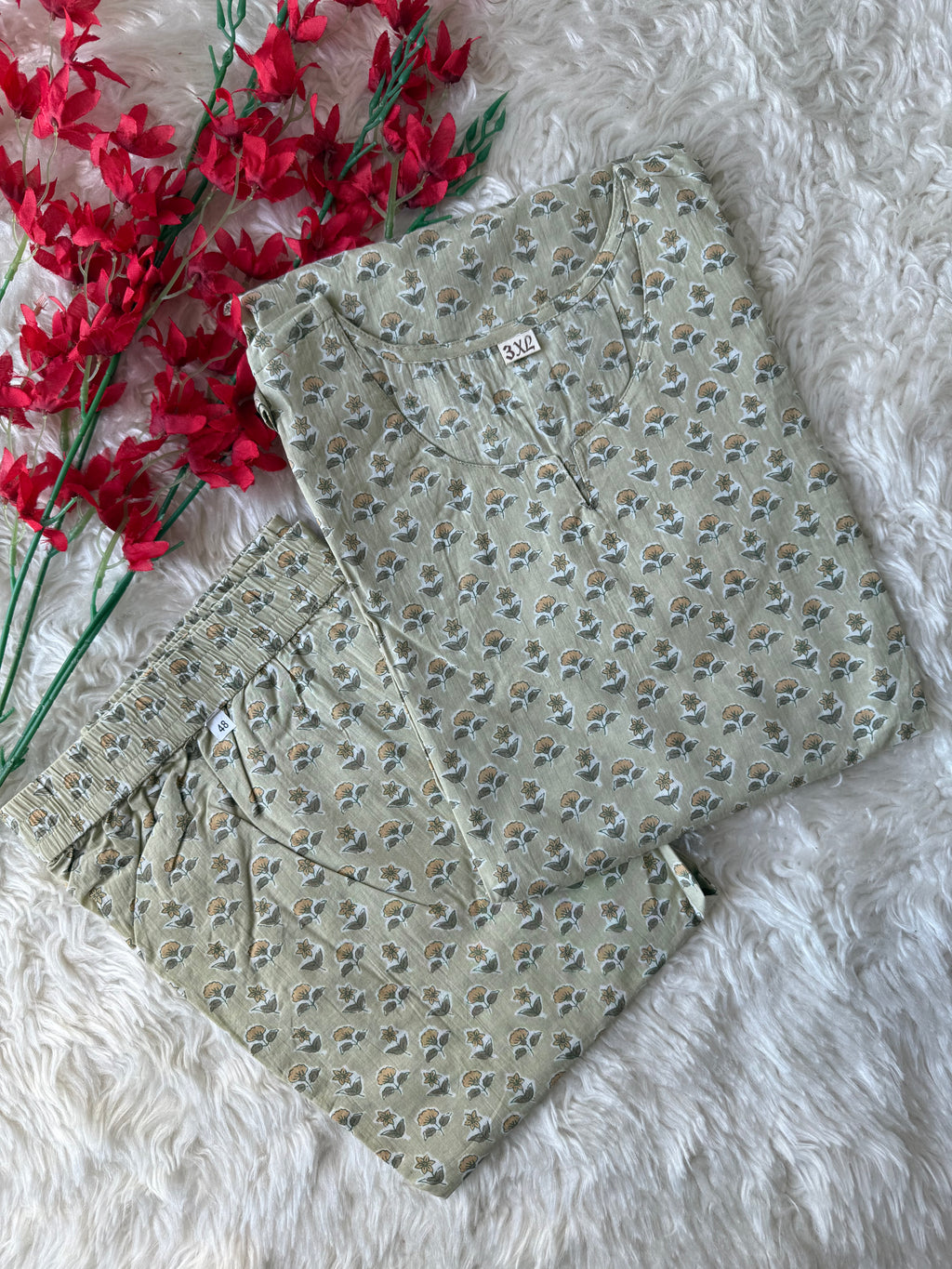 “Plus Size” Lounge Wear