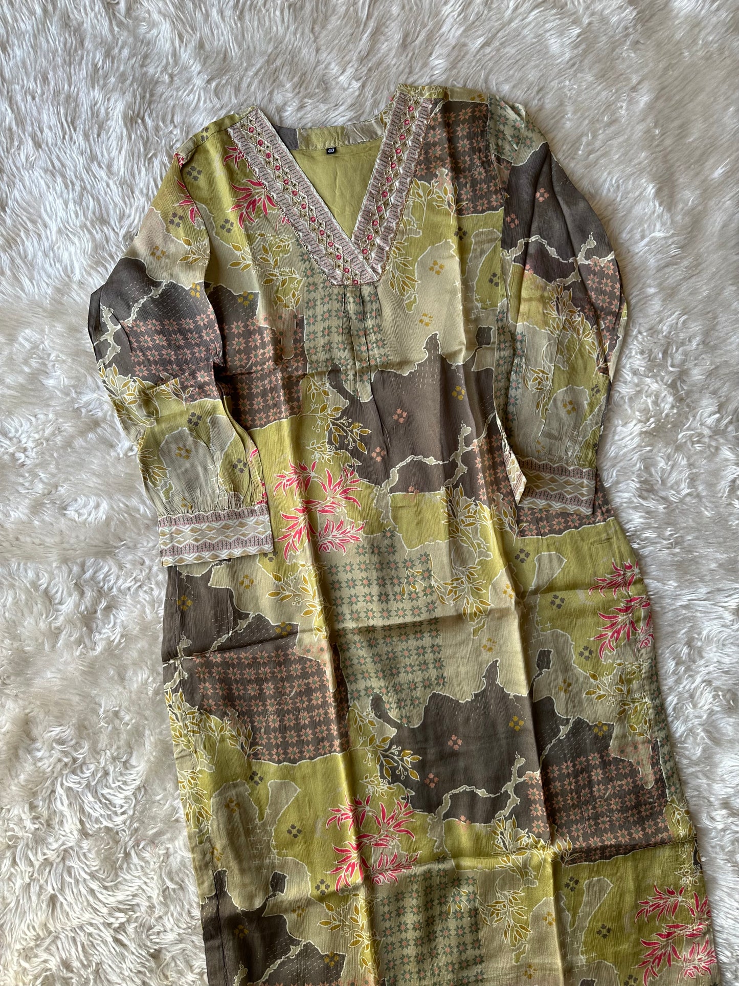Chinon Kurti Afghani Pant Dupatta Set