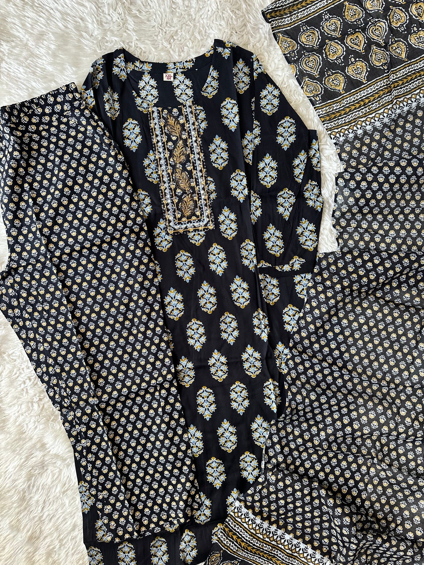 Rayon Kurti Pant Dupatta Set
