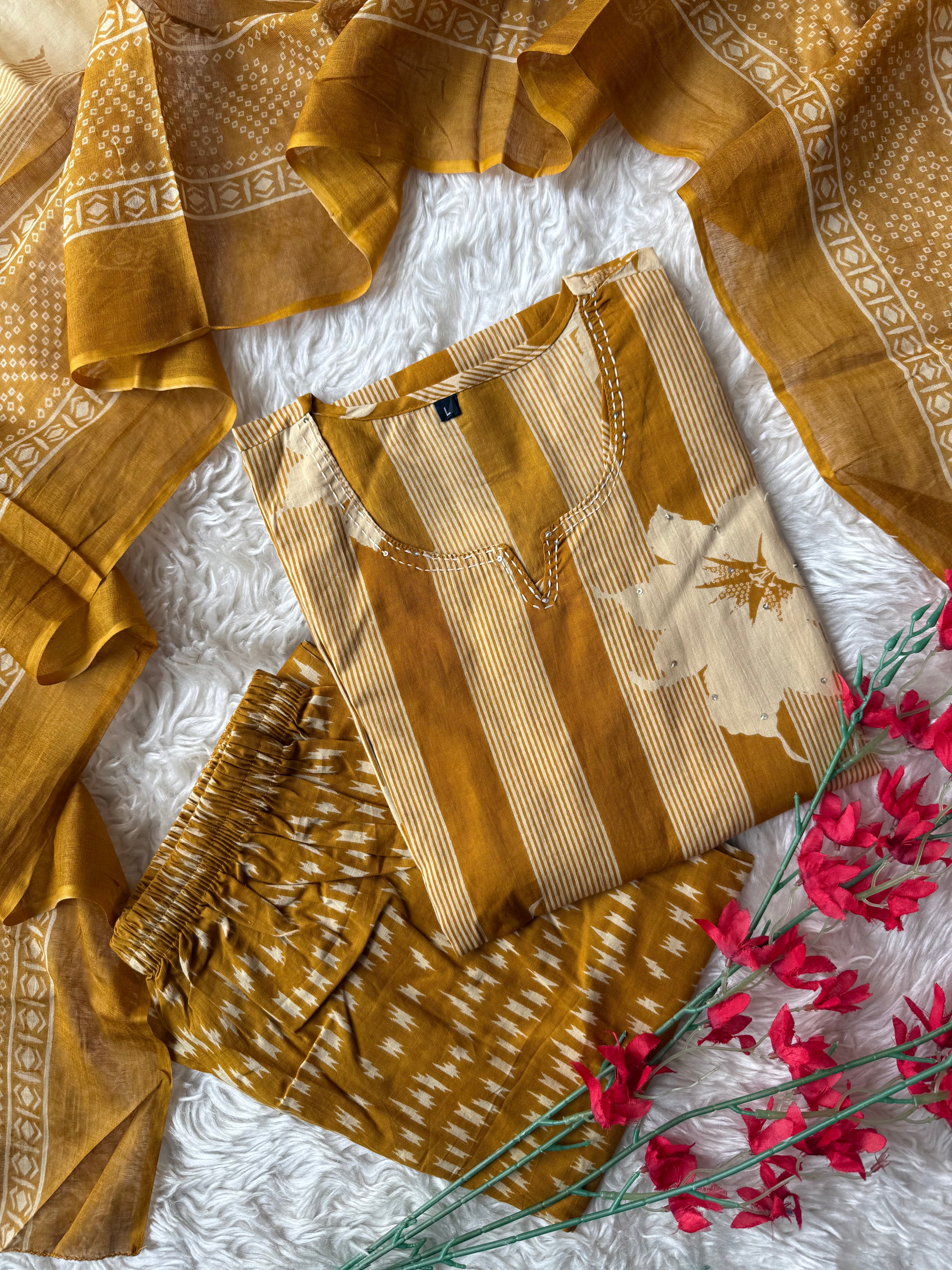 Budget Friendly Kurti Pant Dupatta Set