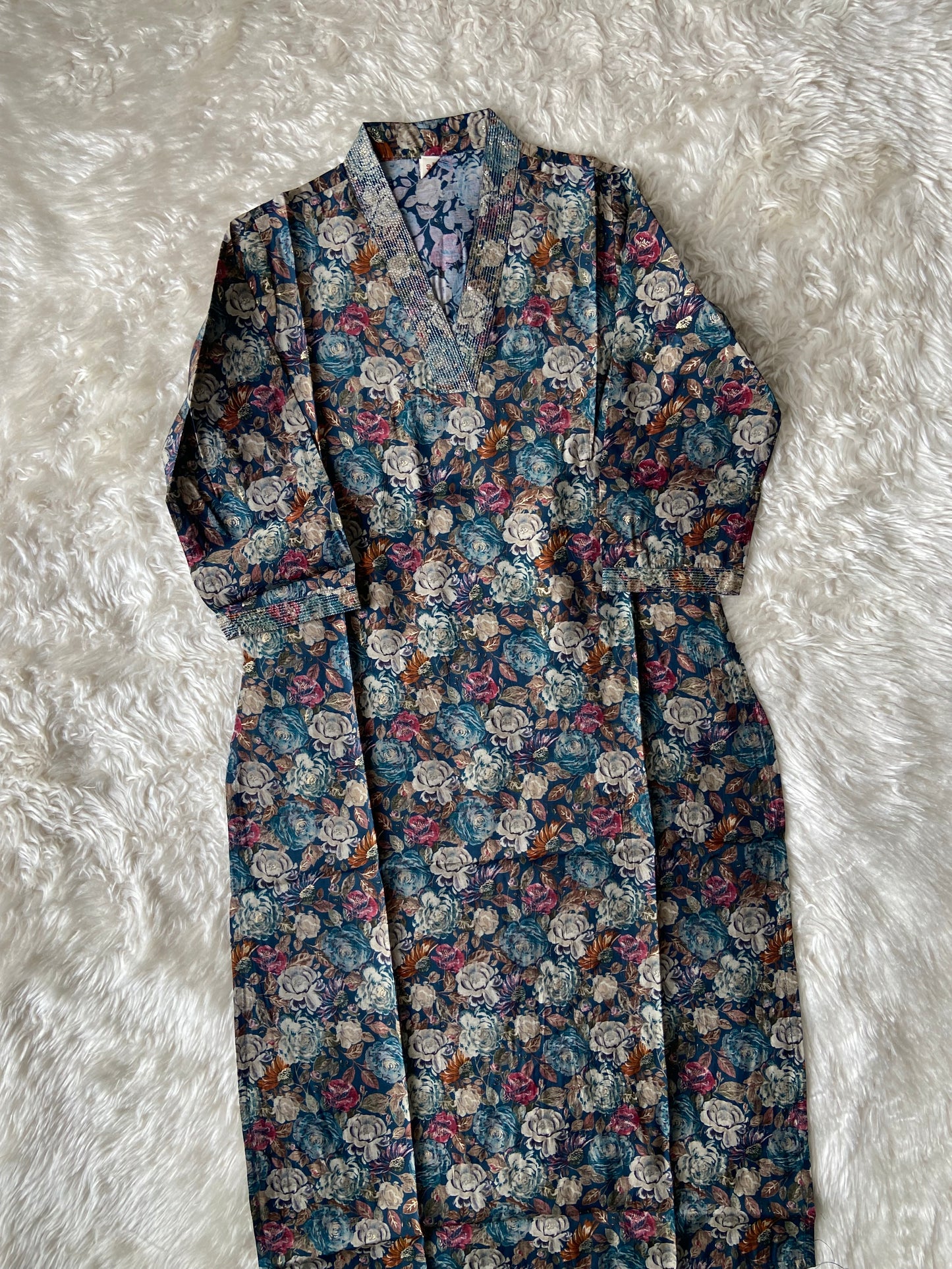 Pure Muslin Silk V-Neck kurti