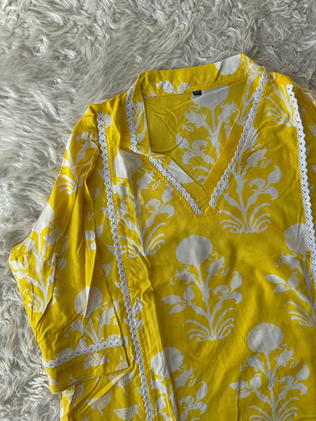 Rayon Kurti