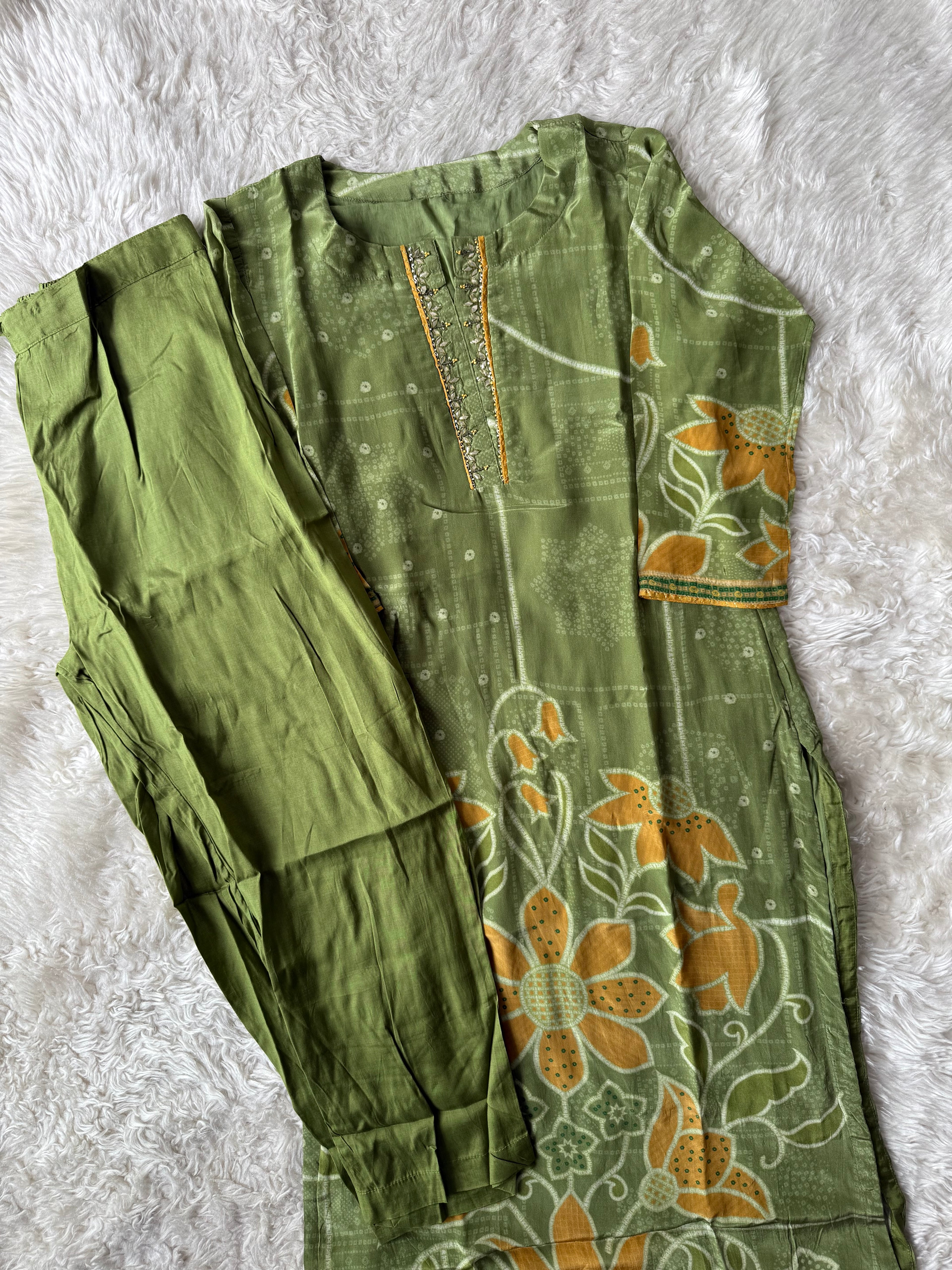 Crepe Silk Kurti Pant Set