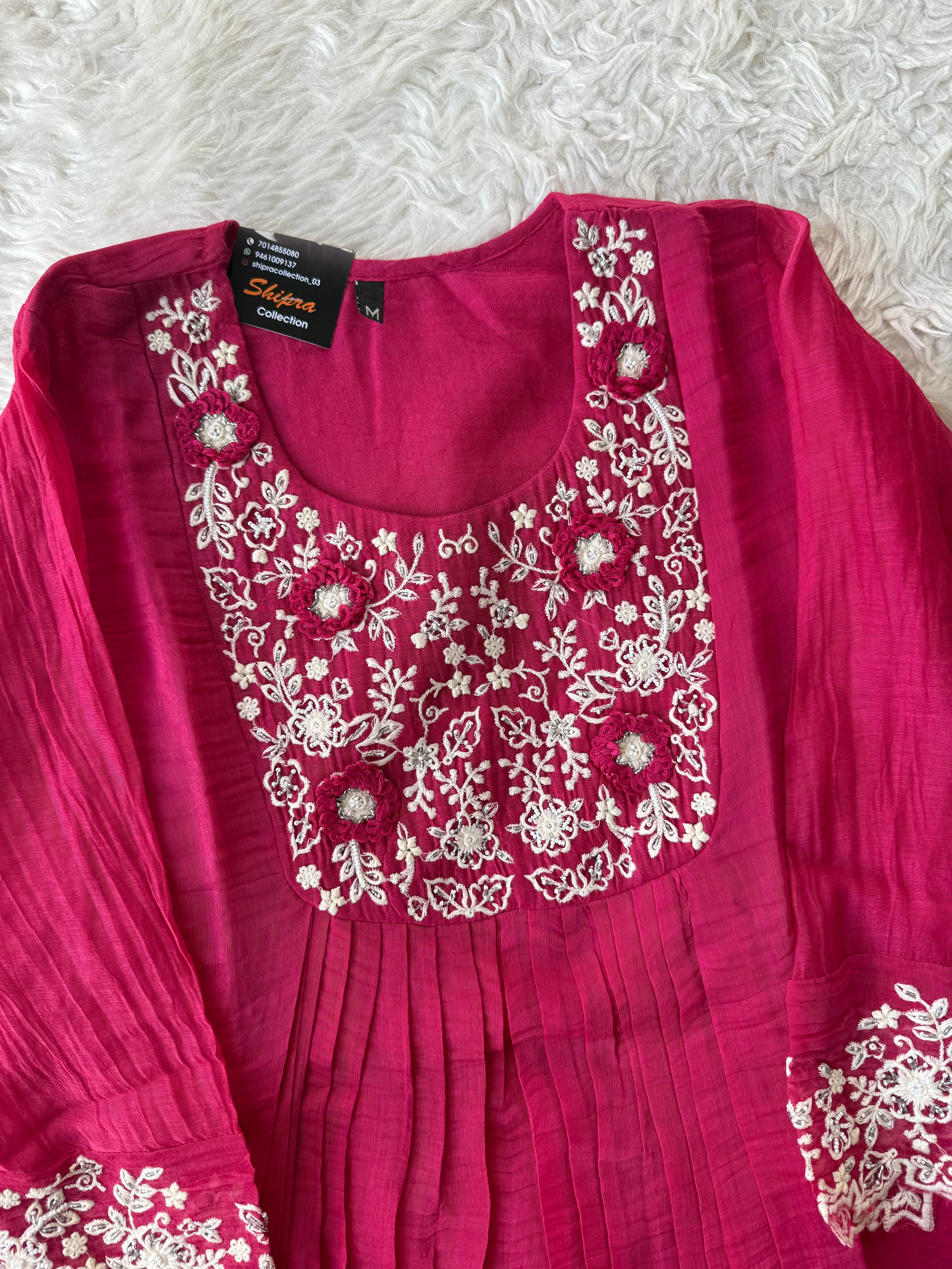 Mul Chanderi Kurti Pant Dupatta Set