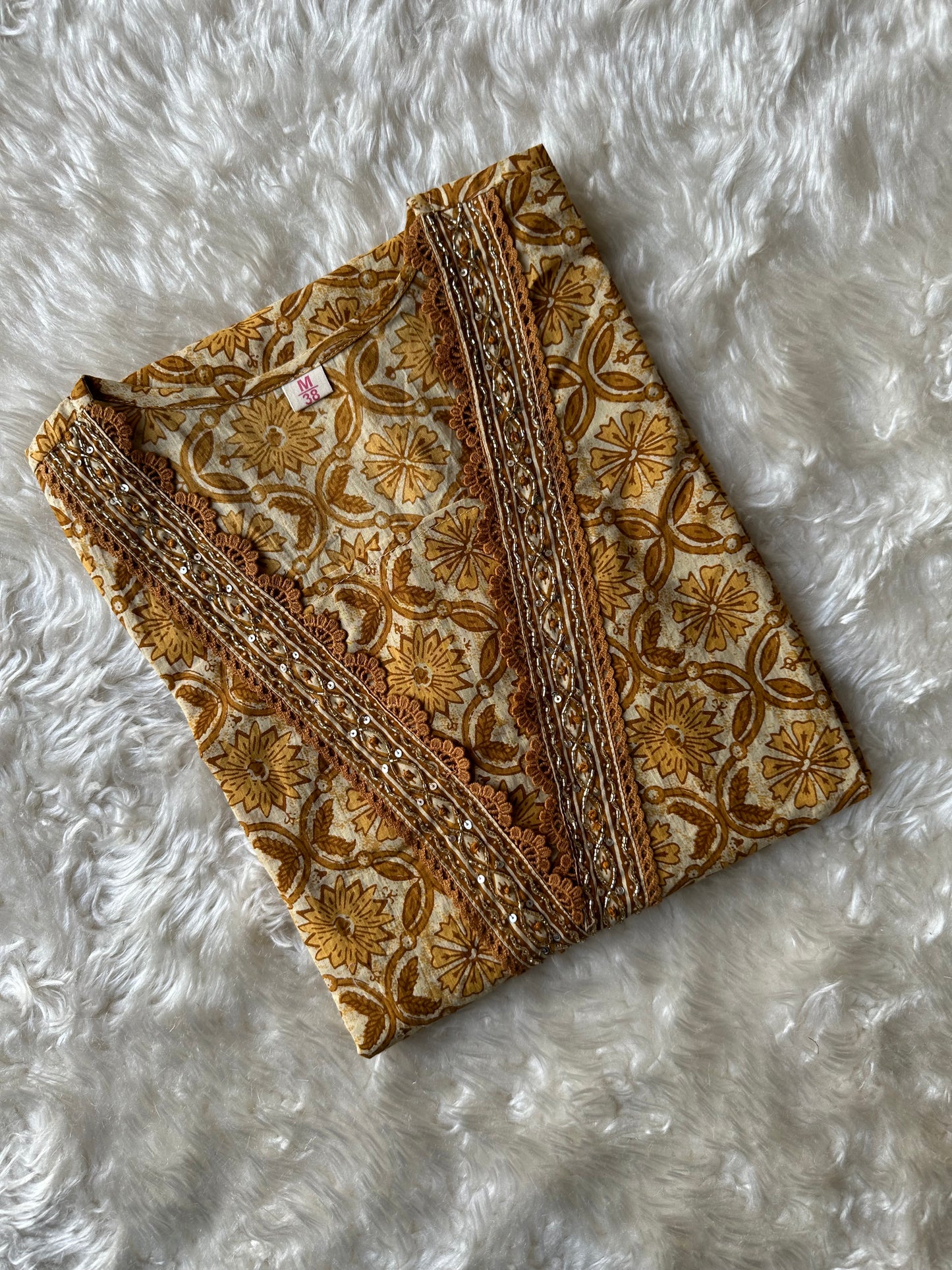 Stock Clearance 🚨
 Premium Cotton Kurti Pant Dupatta Set