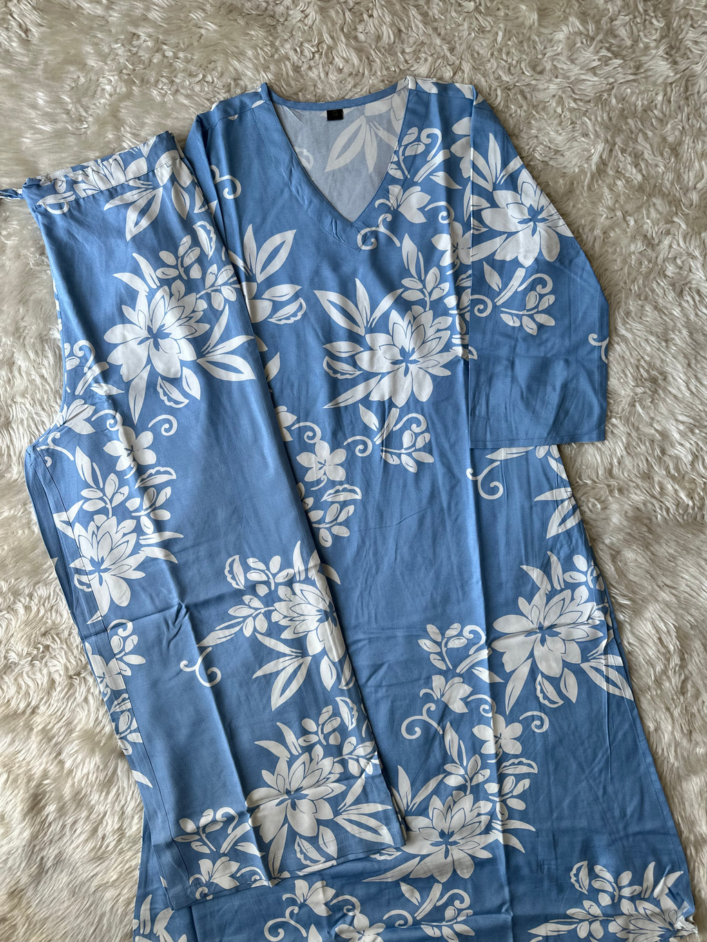 Makhan Fabric feel💕 Kurti Plazo Set