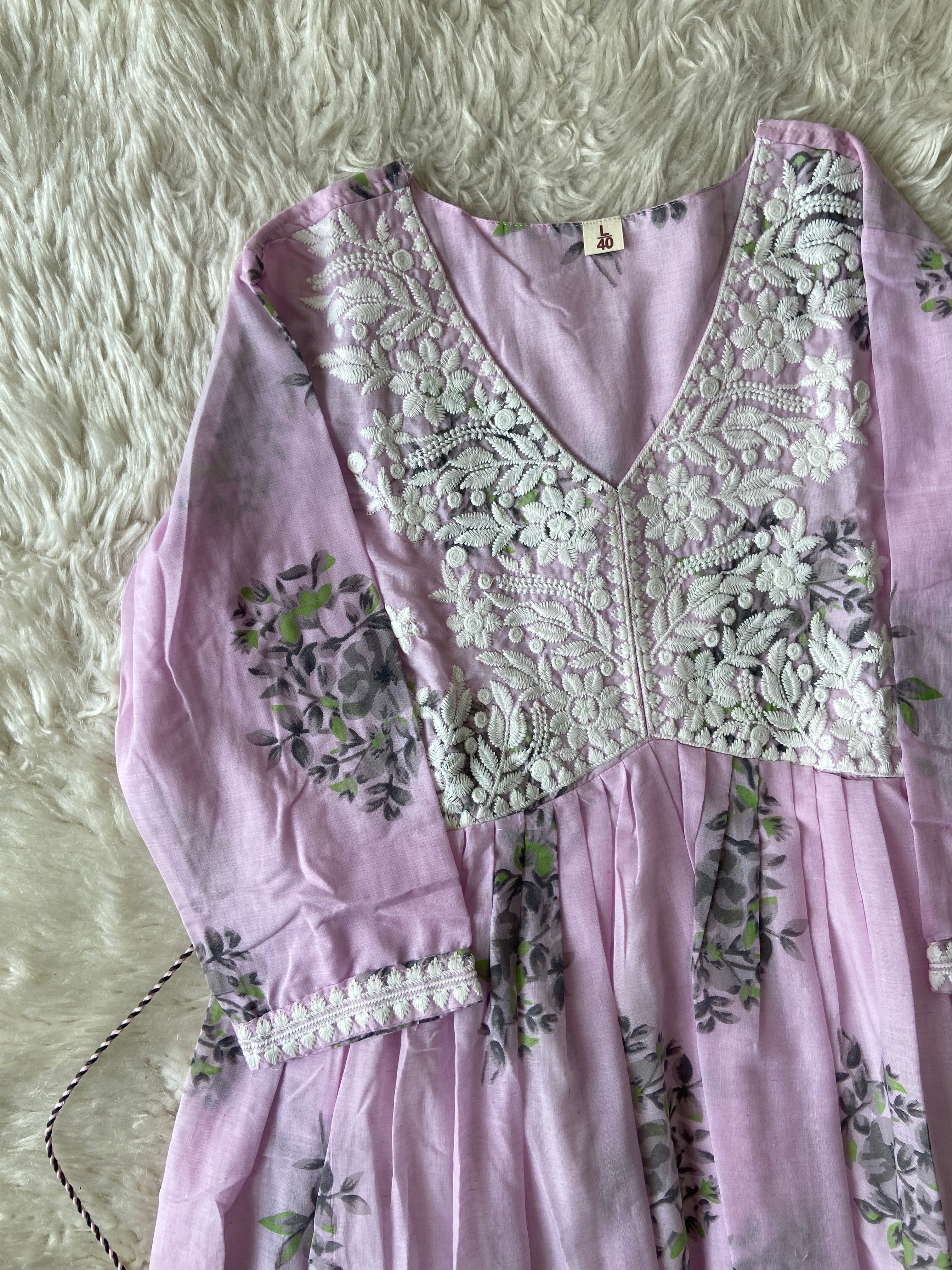 Mul Cotton Thread Work Flare Kurti