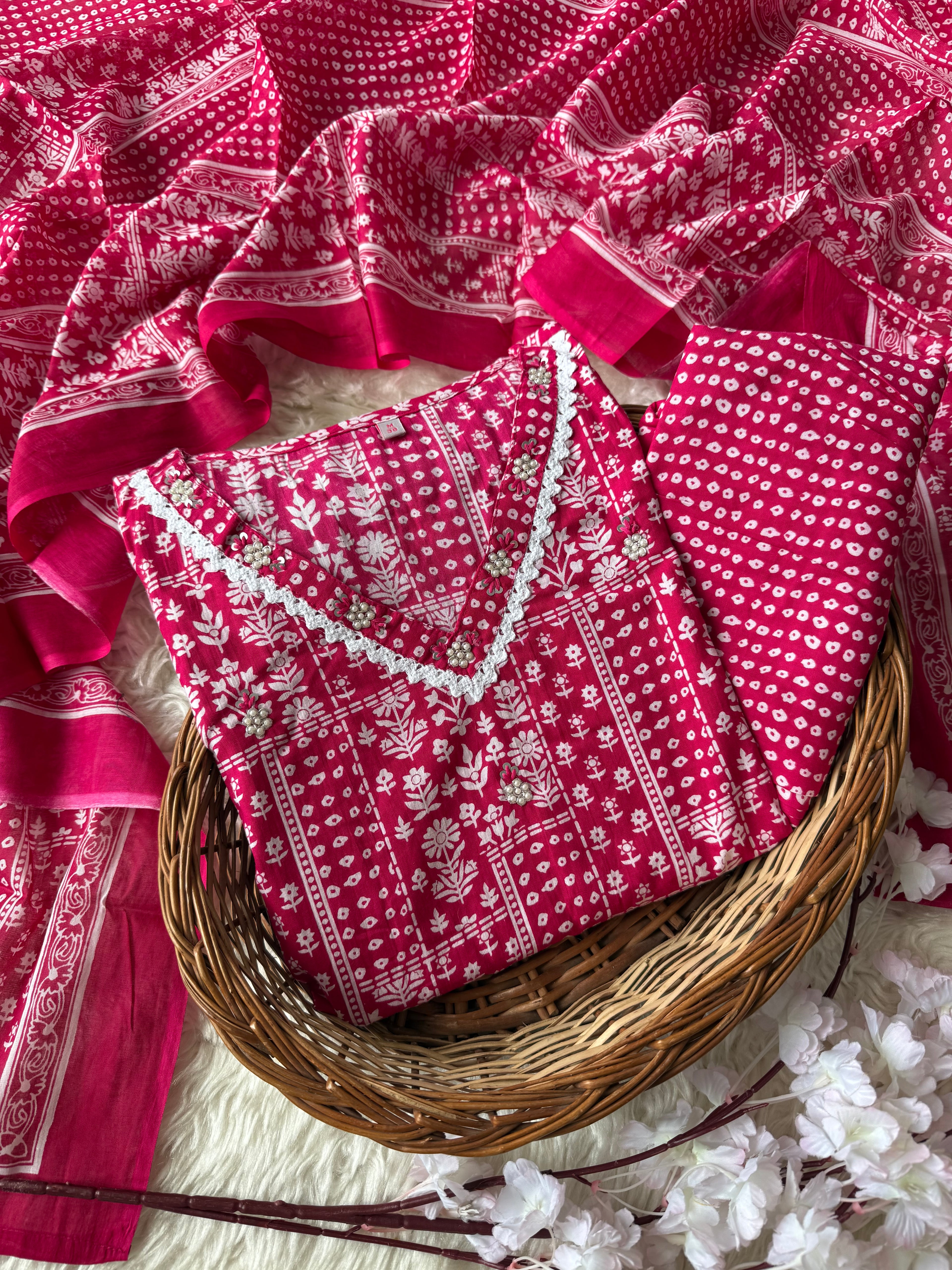 Steal Deal 🛍️ Premium Cotton Rani Pink 💞 Set