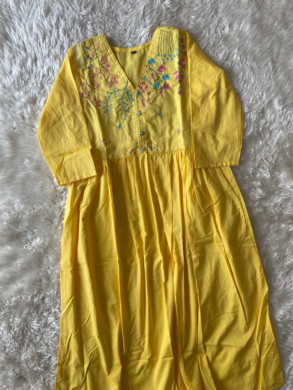 Cotton Thread Work Kurti Pant Set