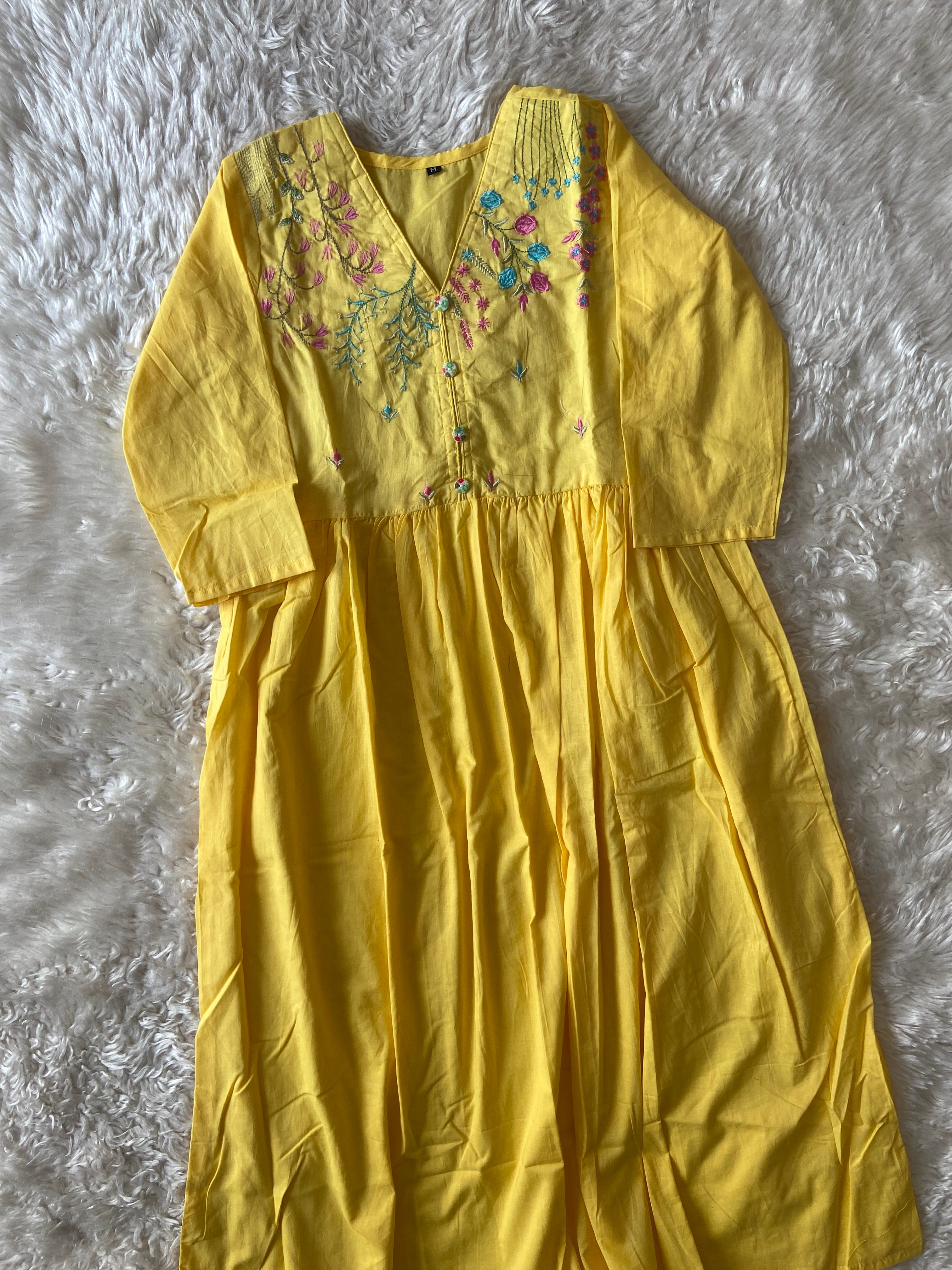 Cotton Thread Work Kurti Pant Set