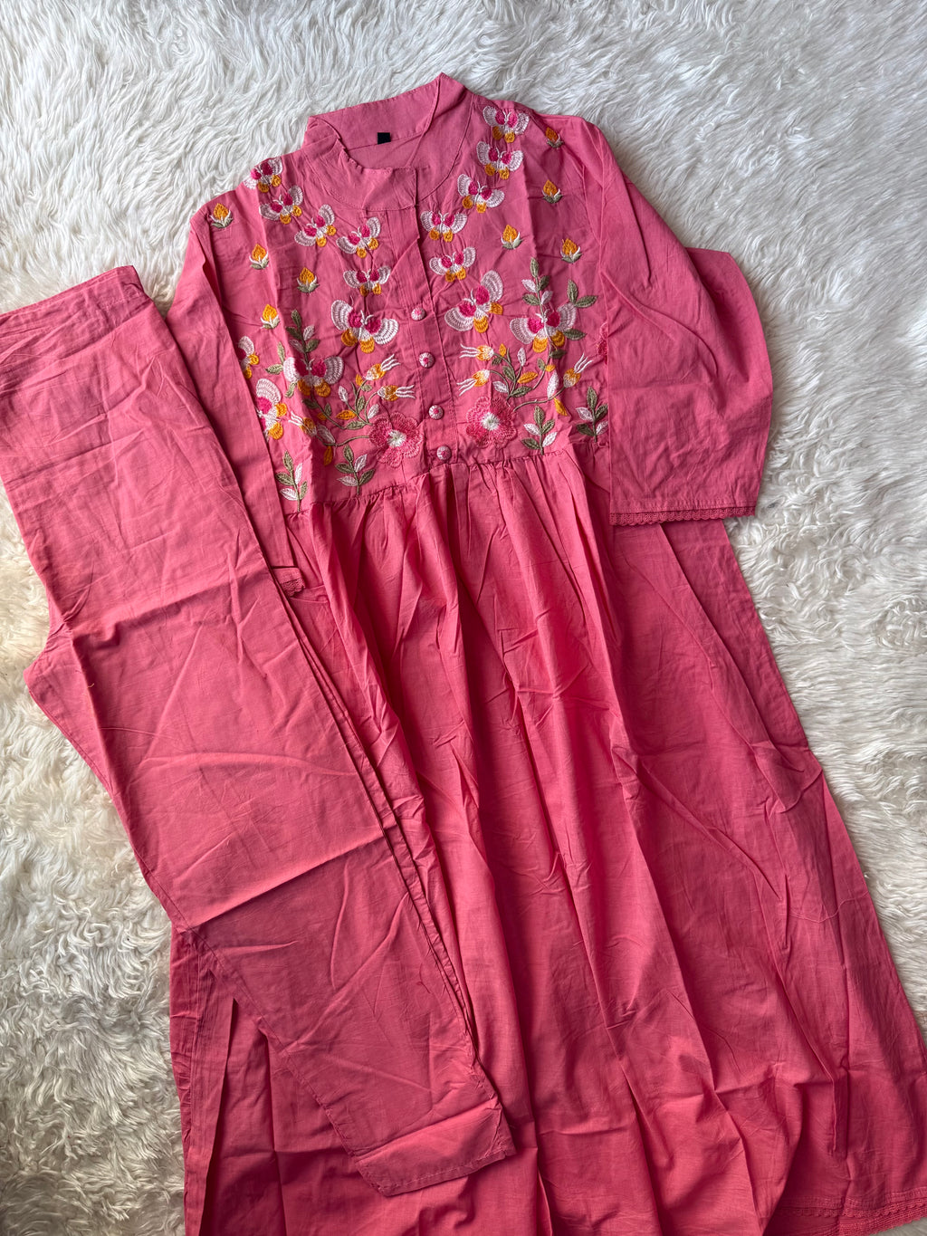 Cotton Thread Work Kurti Pant Set