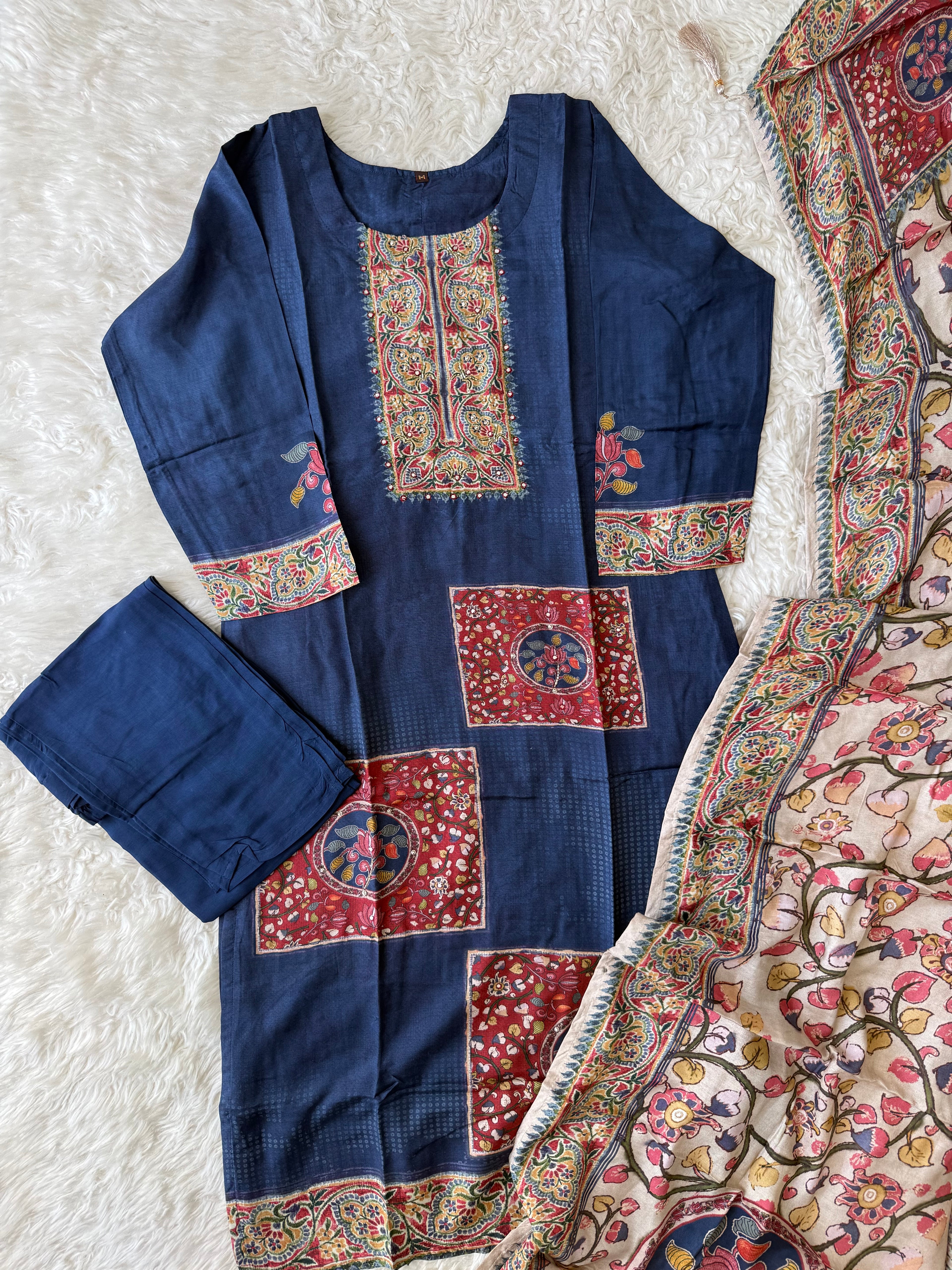 Premium Muslin Silk Kurti Pant Dupatta Set