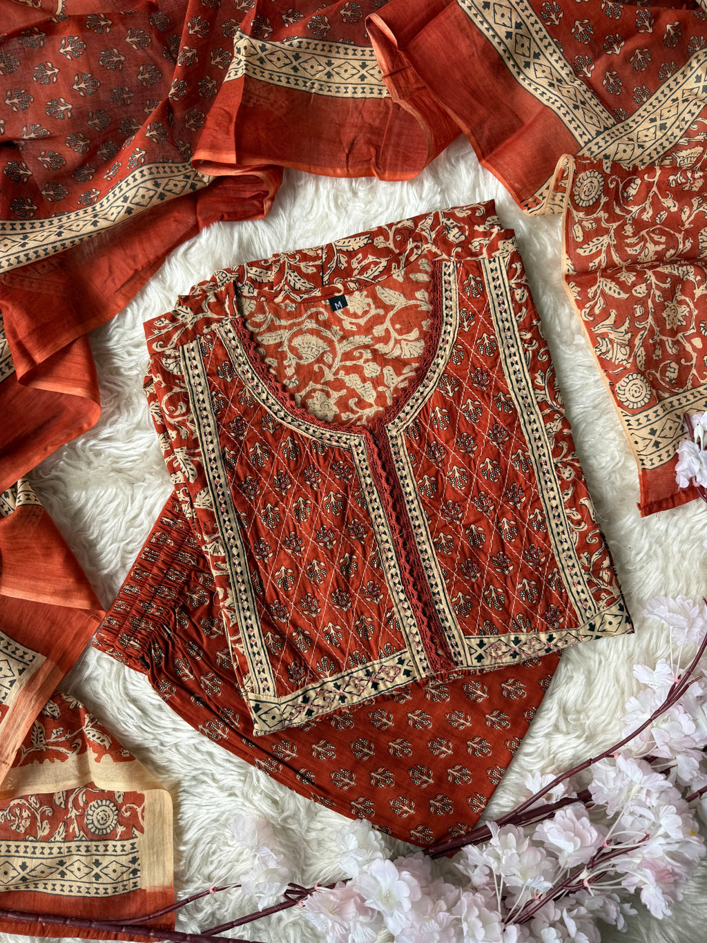 Jaipuri Print A-Line Kurti Pant Dupatta Set