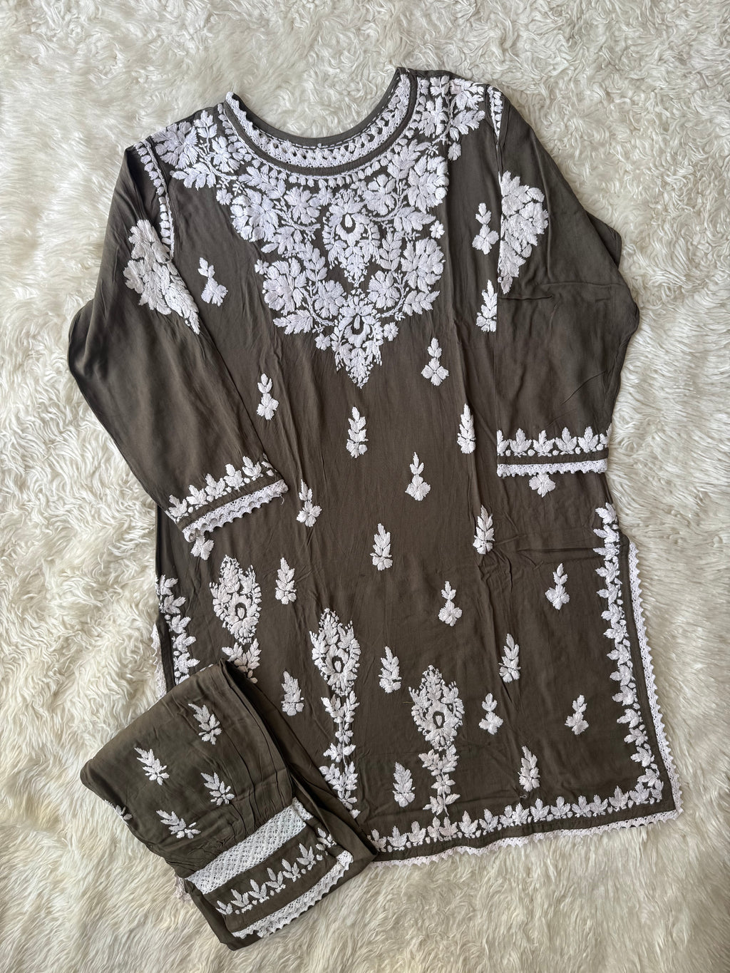 Heavy Rayon Chikankari Kurti Afghani Pant Set