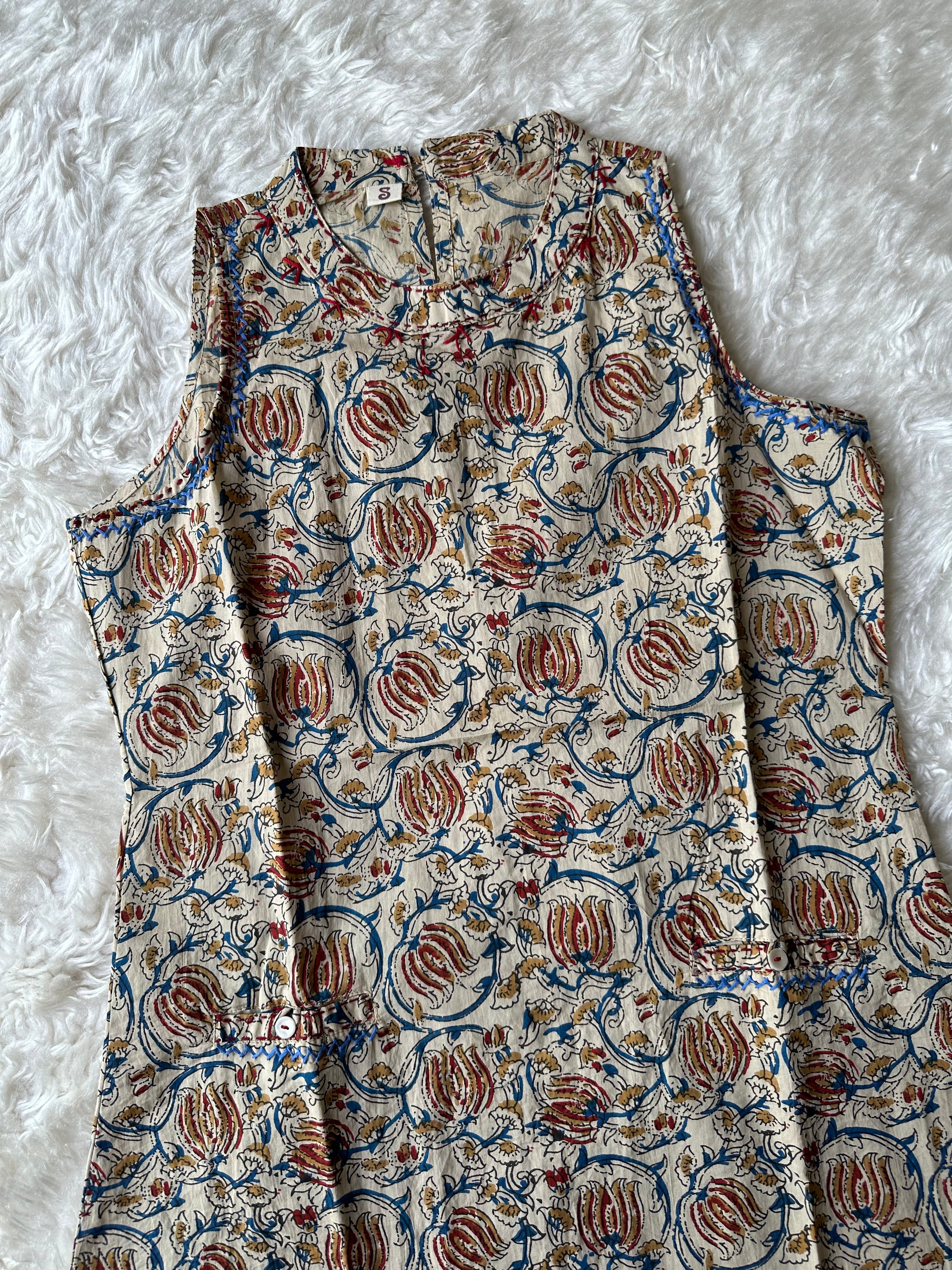 Pure Cotton Sleeveless Kurti Pant Set