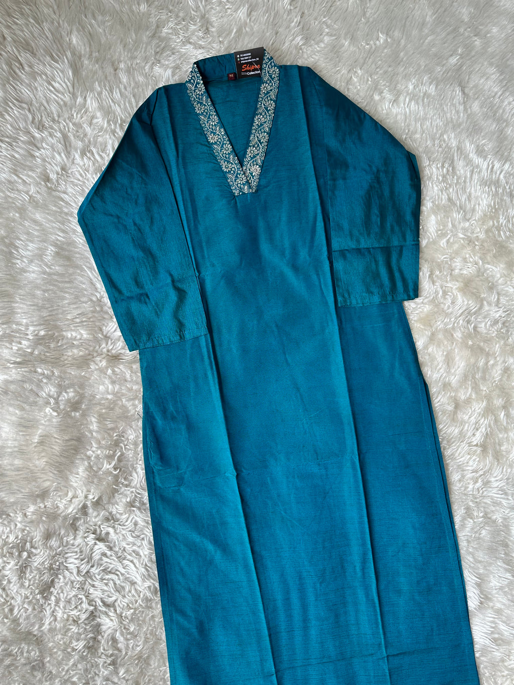 V-NECK Banglore Silk Kurti